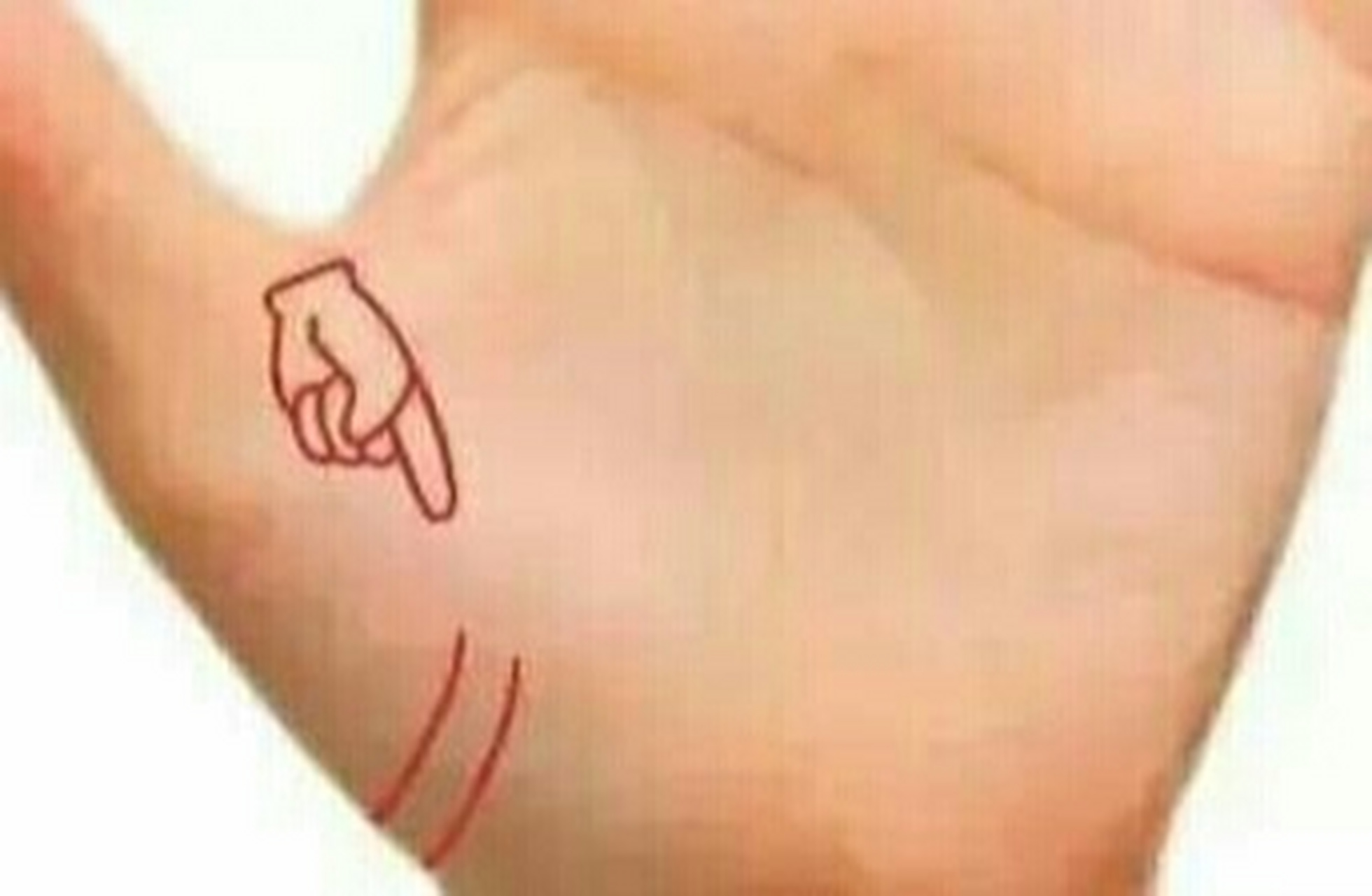 6767一,成功纹 在大拇指的下面,手腕的上方有横线,这类型的人非常