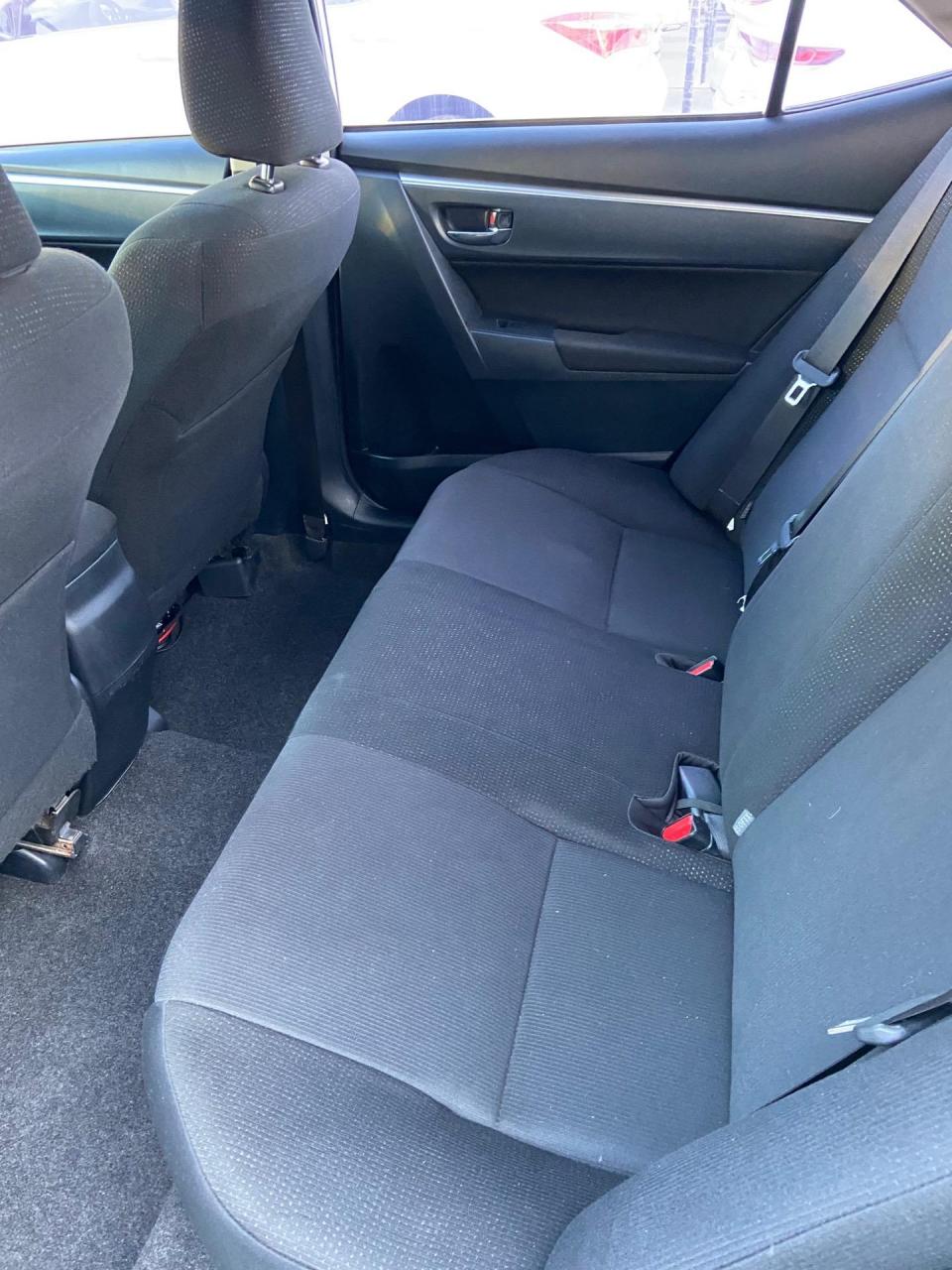 新到18年丰田雷凌双擎1.