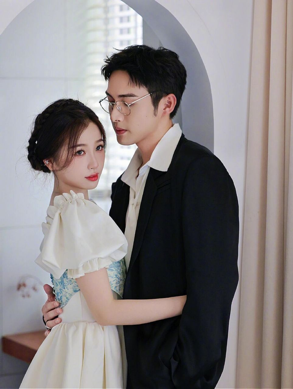 虞书欣&张彬彬甜蜜大片来啦～绝美壁纸93