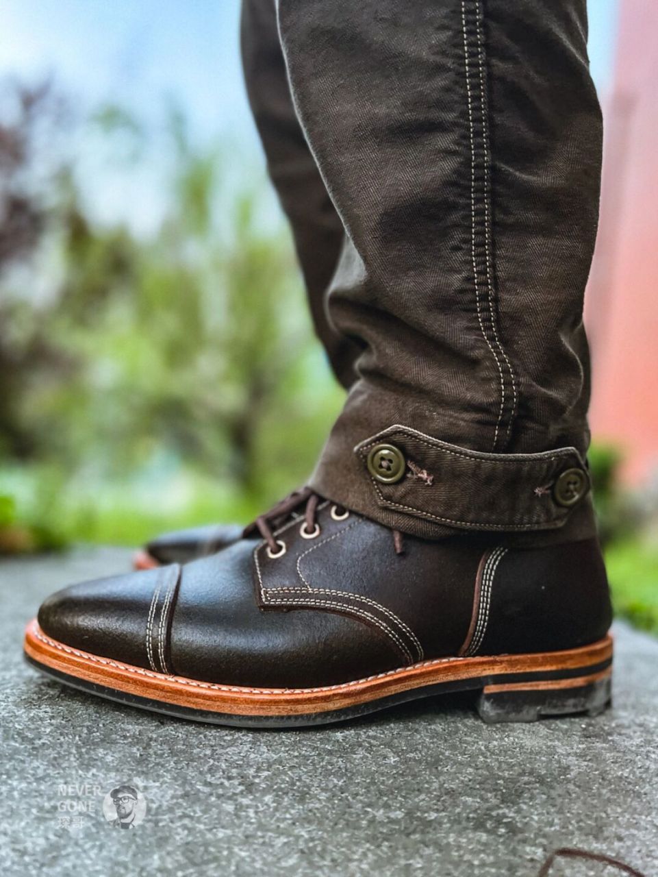 强尼制靴开箱&简评 【皮料】 霍尔文橄榄绿waxed flesh翻毛封蜡皮