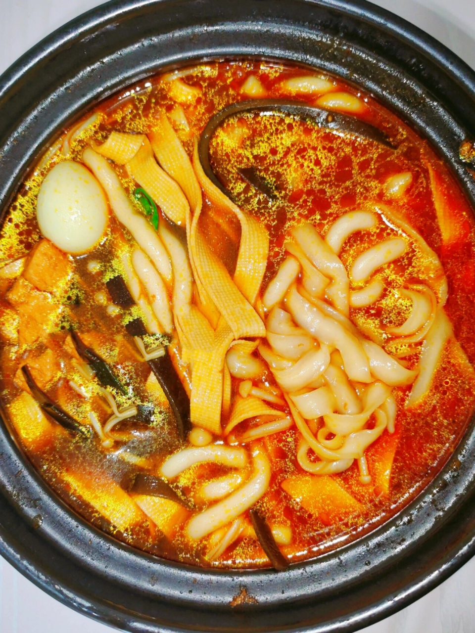 9215砂锅土豆粉两掺 9215砂锅土豆粉两掺 	 01材料:鸡胸肉