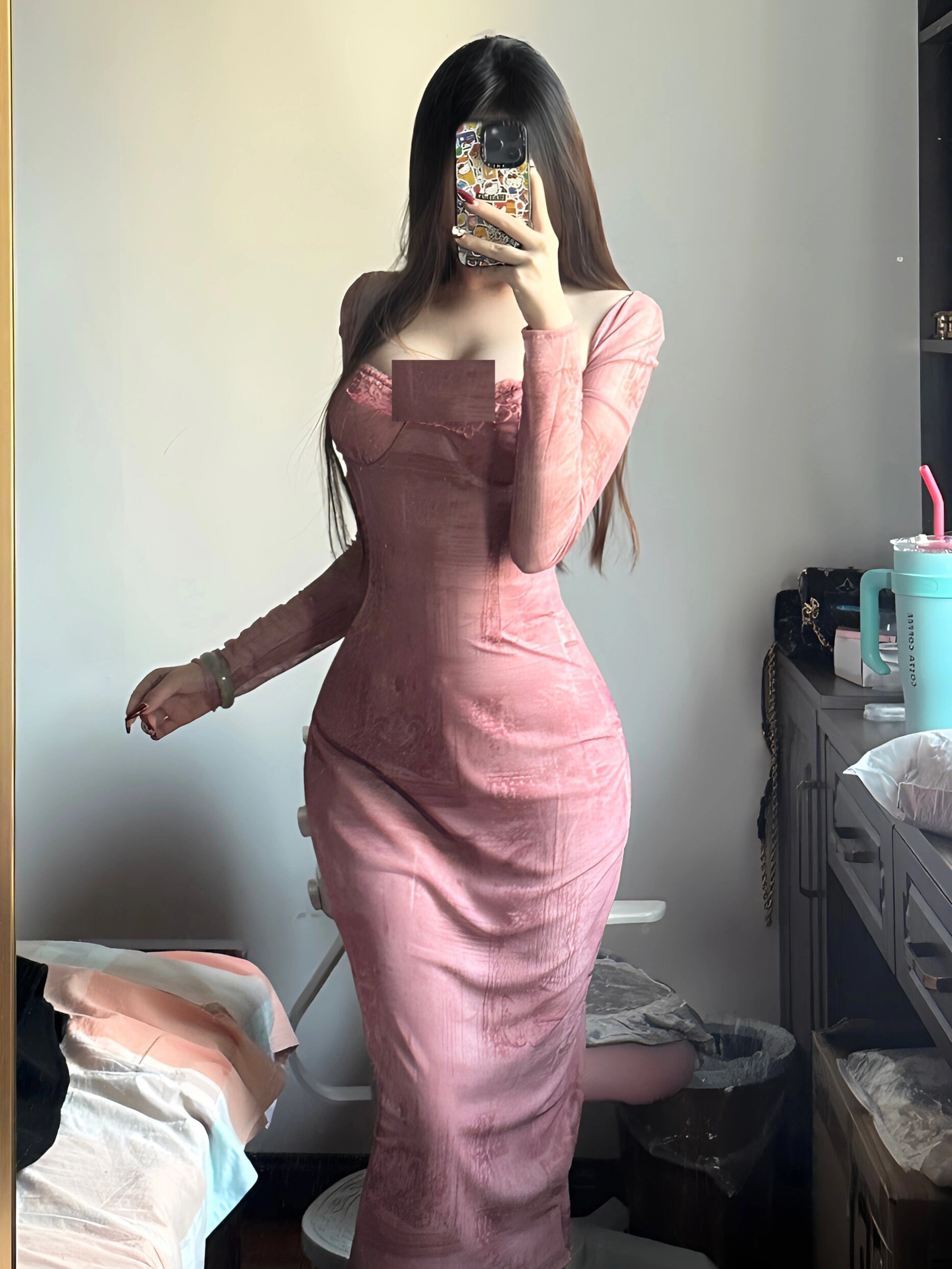 喜欢穿漂亮裙子 宝宝们新年快乐呀～好喜欢自己的漂亮裙子^