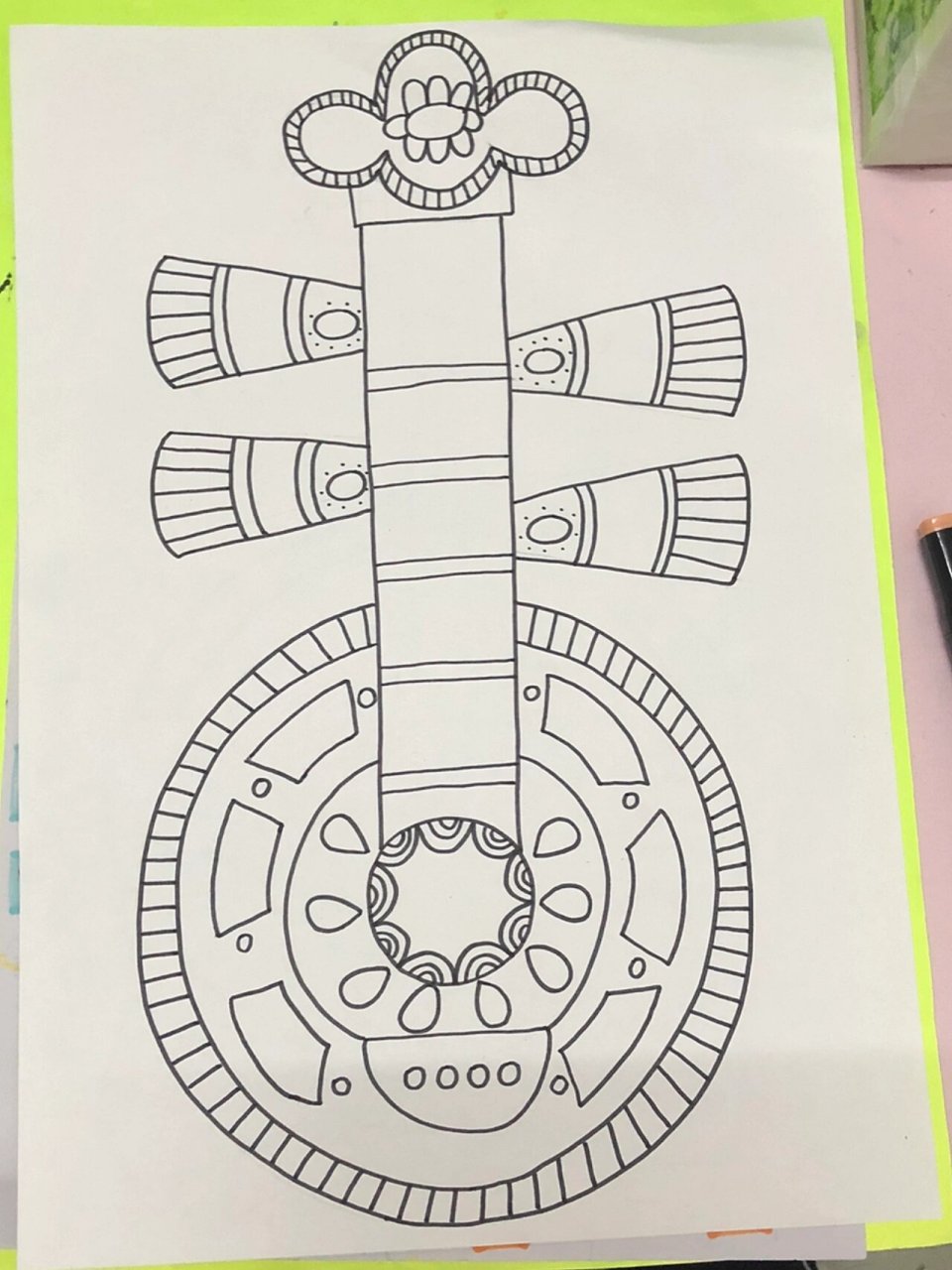 创意儿童画·6-8岁 | 《月琴》附线稿