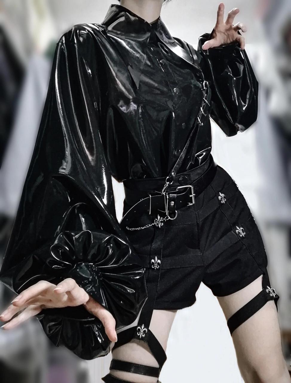 乳胶衬衫|镜子94迷宫 衬衫:purple thorn 紫色荆棘 裤子:蒂歌lolita