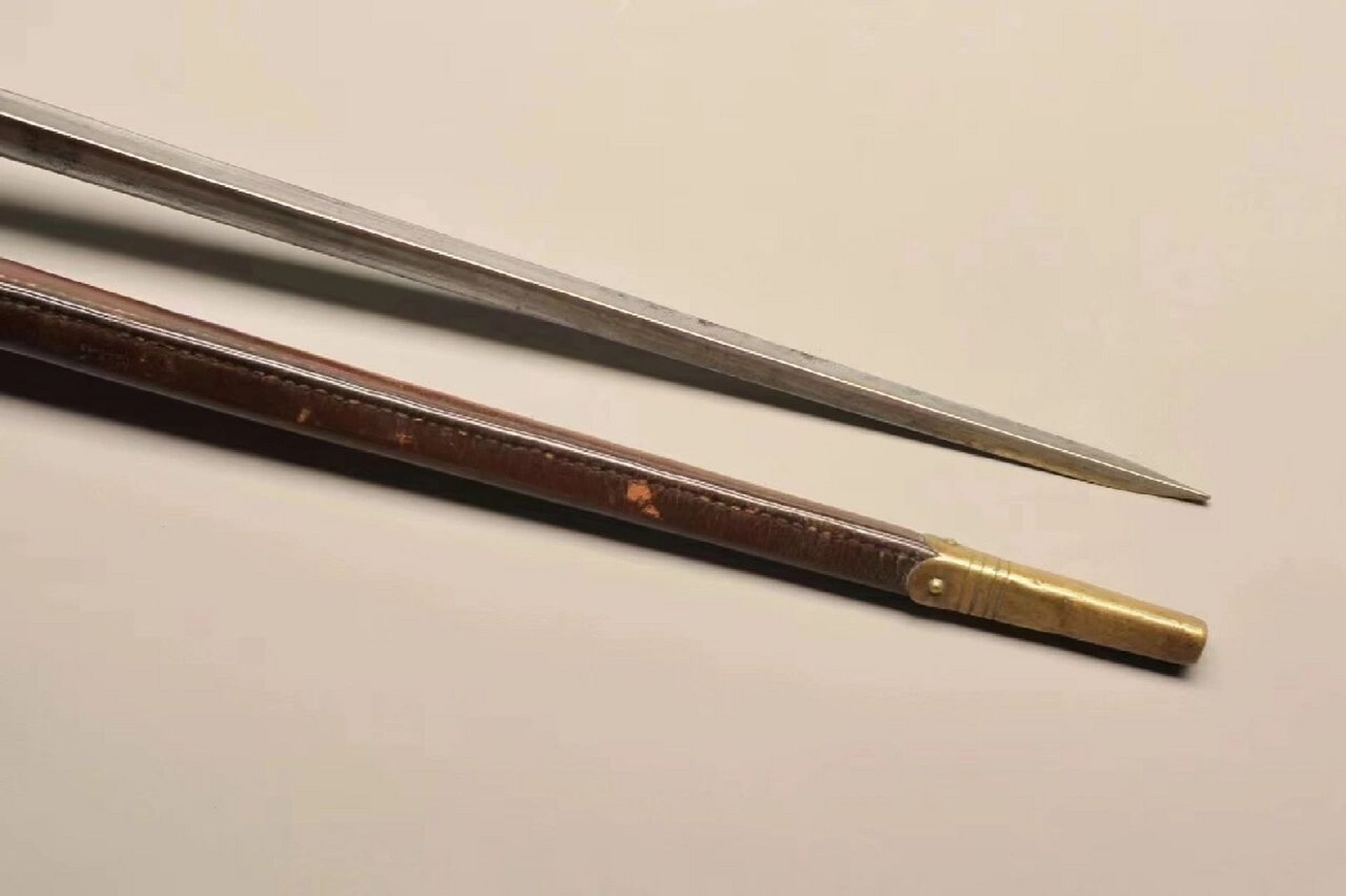 英式19世纪套筒刺刀全品 提要: 英国十九世纪中期装备的主要刺刀,也是