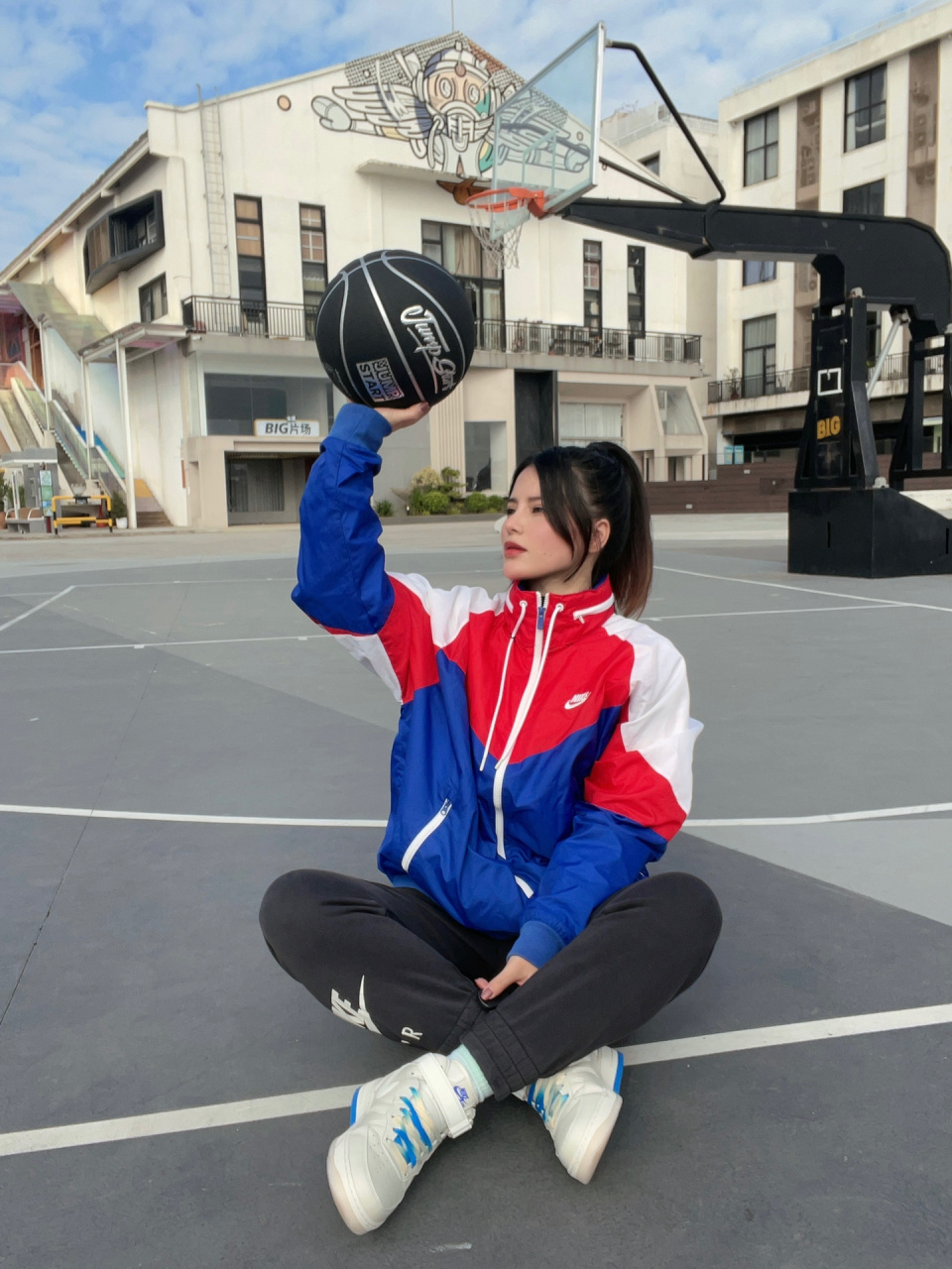 jrs篮球 篮球推荐 	 还没想好送啥礼物给男友的妹子快看过来 觉得球鞋