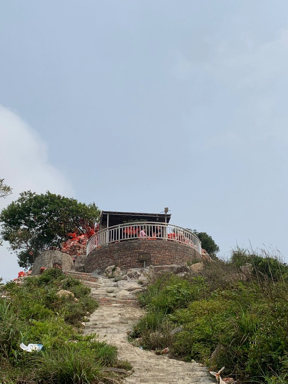 惠来百花尖古寺 惠来庄严禅寺,俗称百花尖 有免费停车场9315 下车