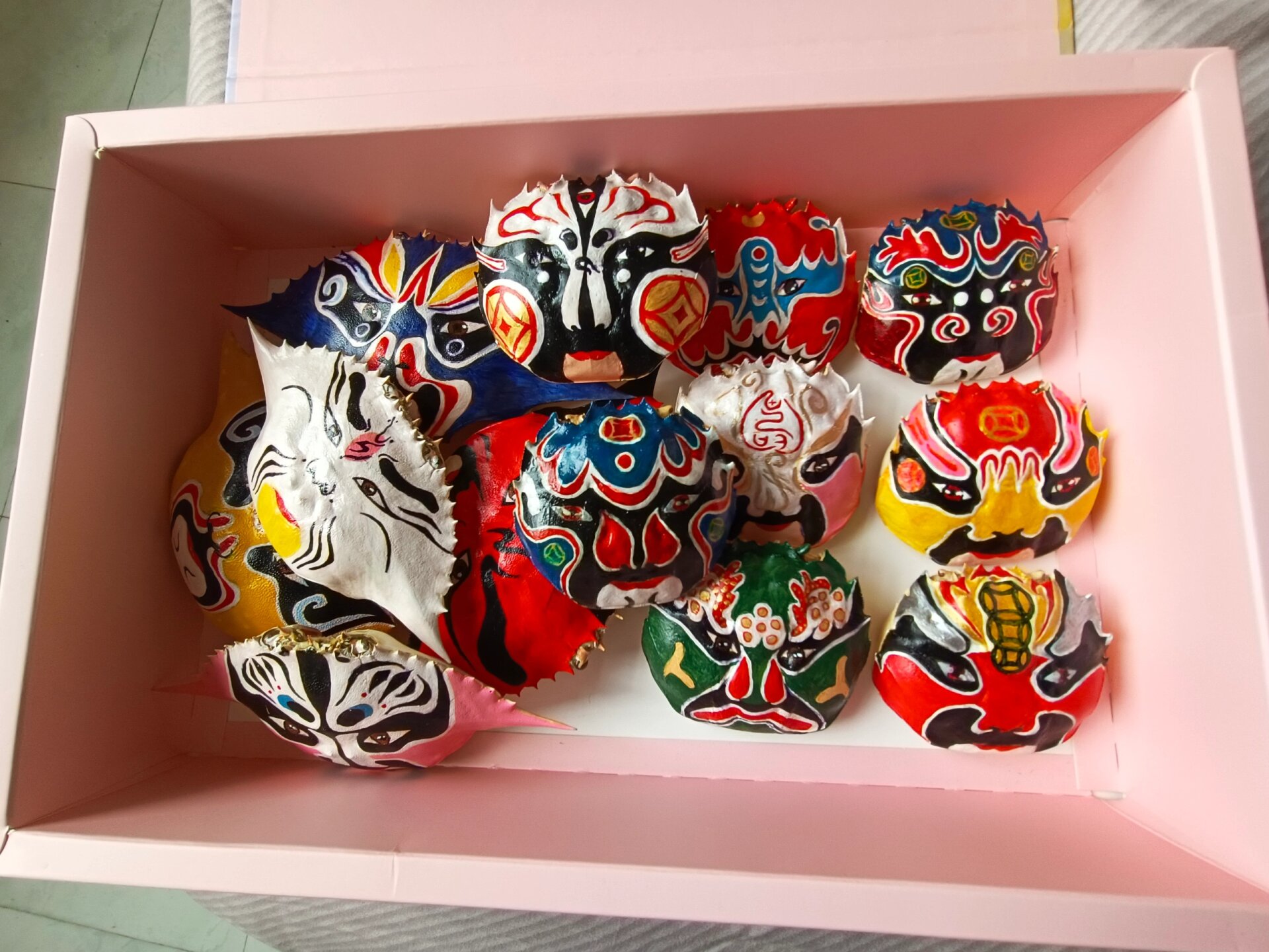 蟹壳画96京剧脸谱