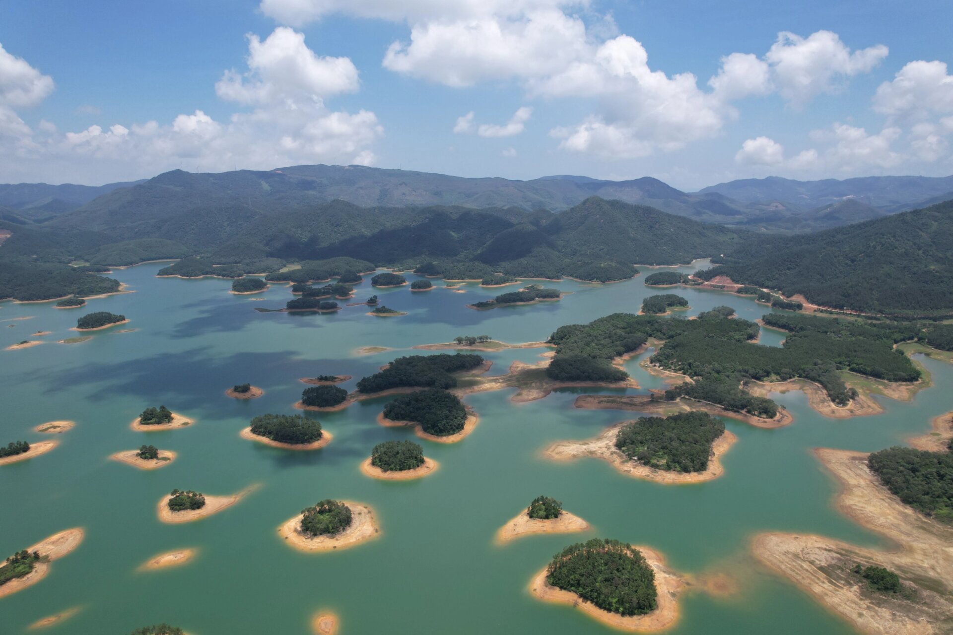 台山大窿洞水库 台山端芬大窿洞水库 天气晴朗,用无人机拍摄,全是大片