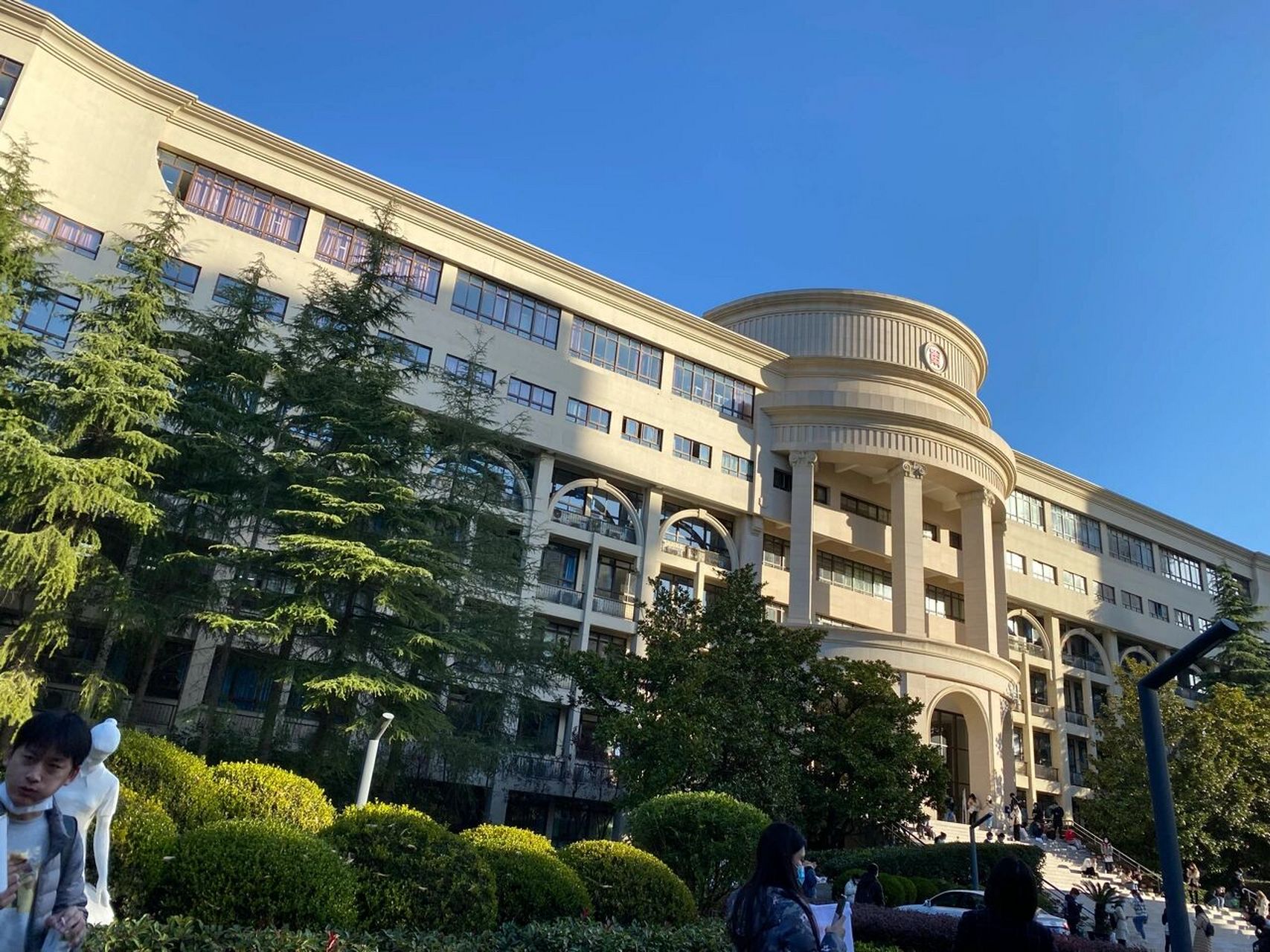 上海浦东外事服务学校 国考考点