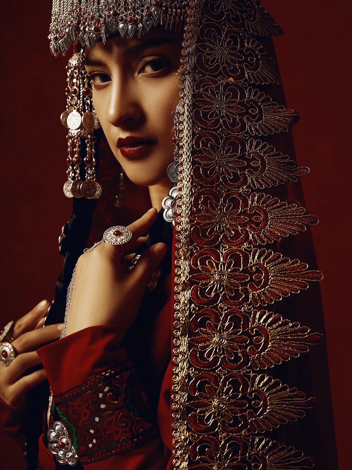 族中国唯一的白种人少数民族| То01ик "塔吉克"的意思是王冠