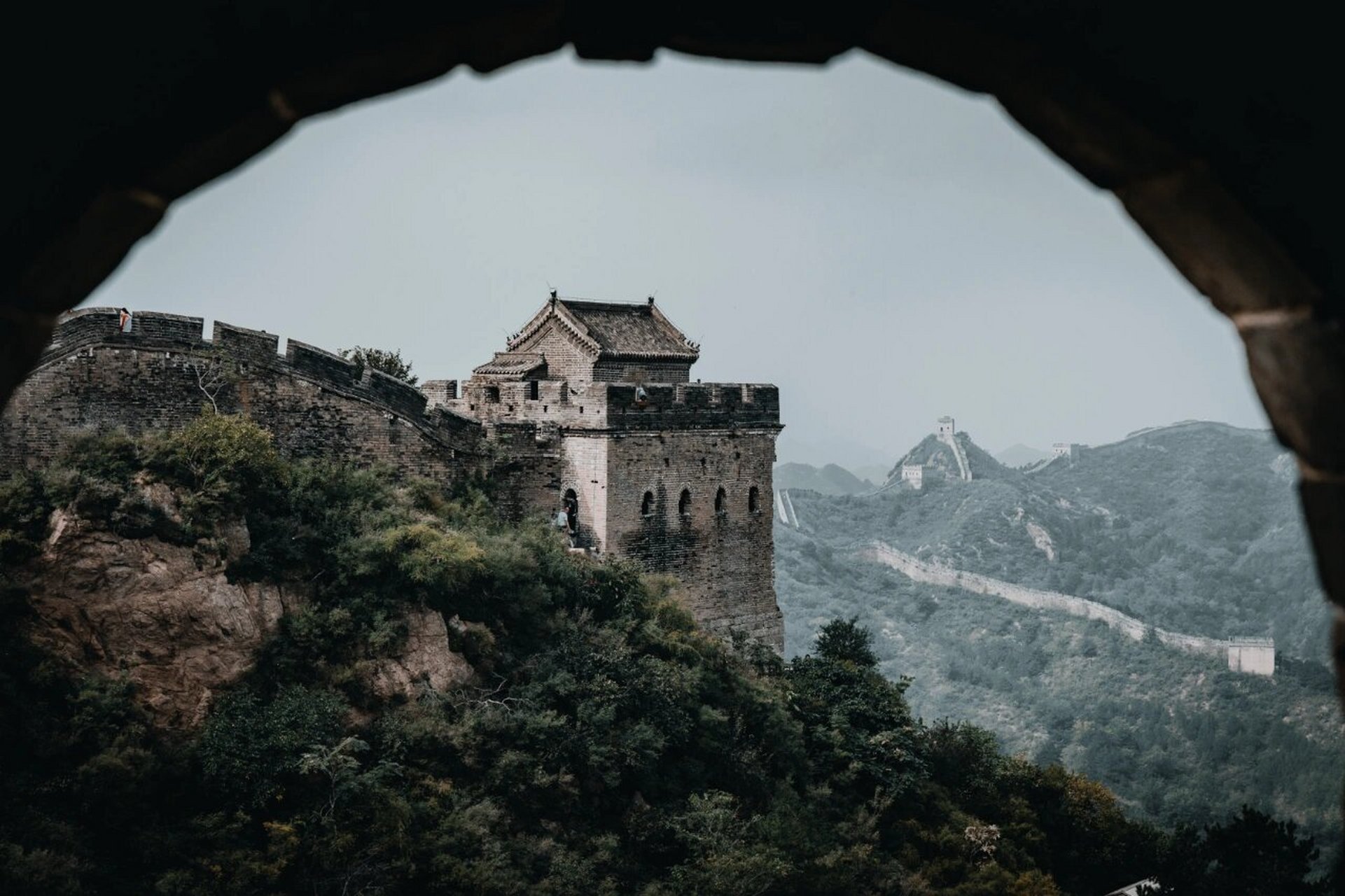 金山岭长城 金山岭长城,位于河北省承德市滦平县境内,与北京市密云区