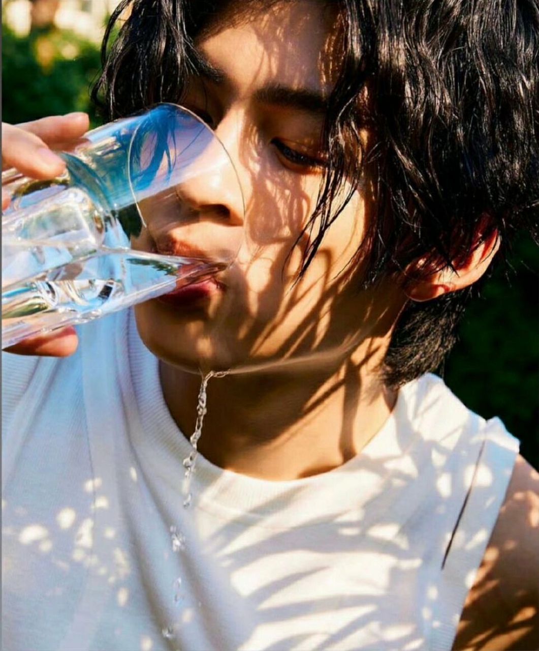 娜拉薇彩色相机新头像,噢莫噢莫 这是要吊谁啊哈哈哈哈哈哈哈 #pond