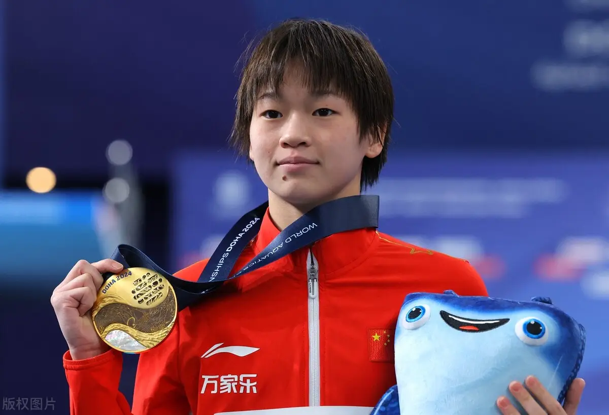 这位跳水界的明星,在东京奥运会上一鸣惊人,成为了家喻户晓的人物