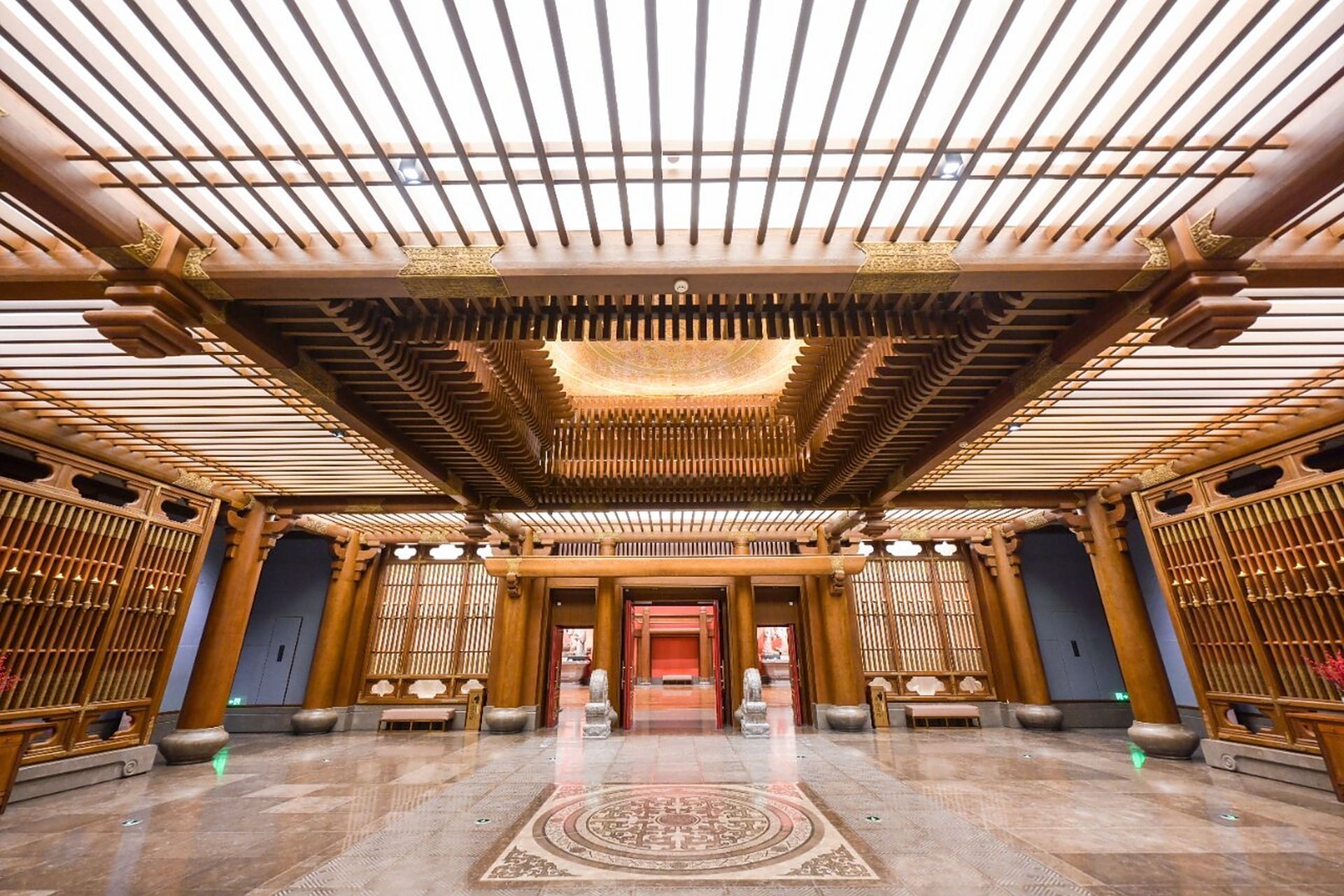 尼山圣境大学堂跨越千年文化之旅 9月26日,第九届尼山世界文明论坛在