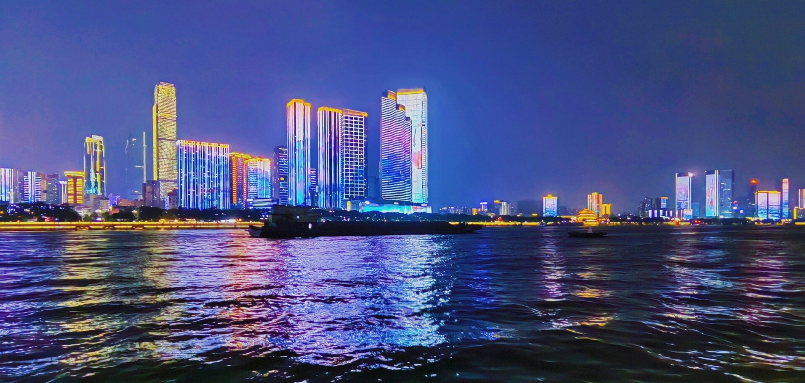 长沙橘子洲夜景 08长沙橘子洲长沙橘子洲的夜景也太美了吧,一定要跟