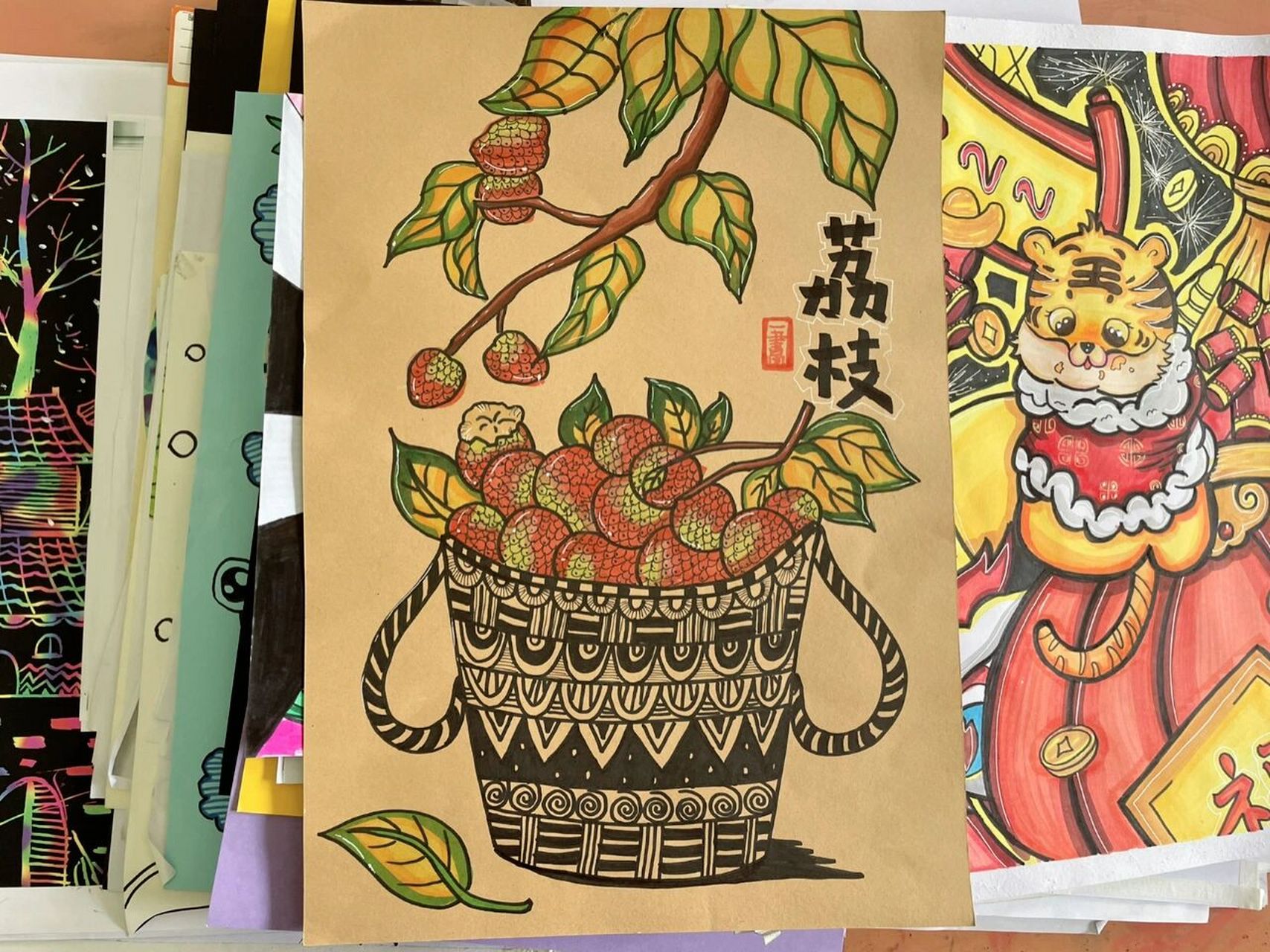 创意绘画《荔枝》   《荔枝》适用于10岁左右幼儿.
