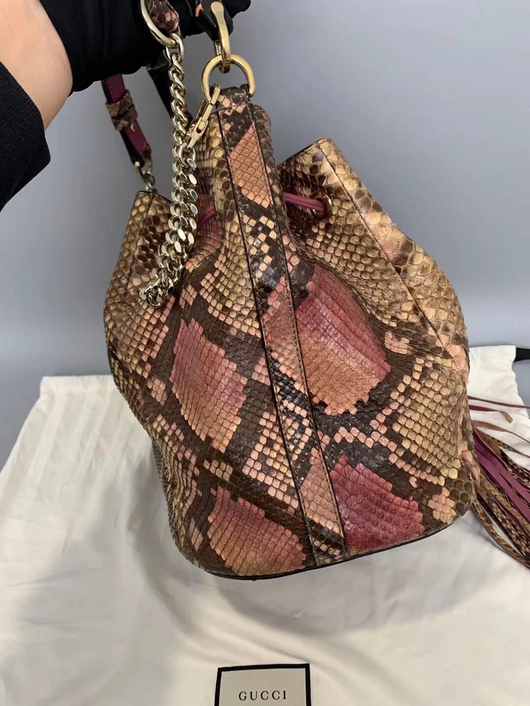 古驰gucci绝版稀少莽蛇皮竹节水桶手提包 古驰gucci绝版稀少莽蛇皮