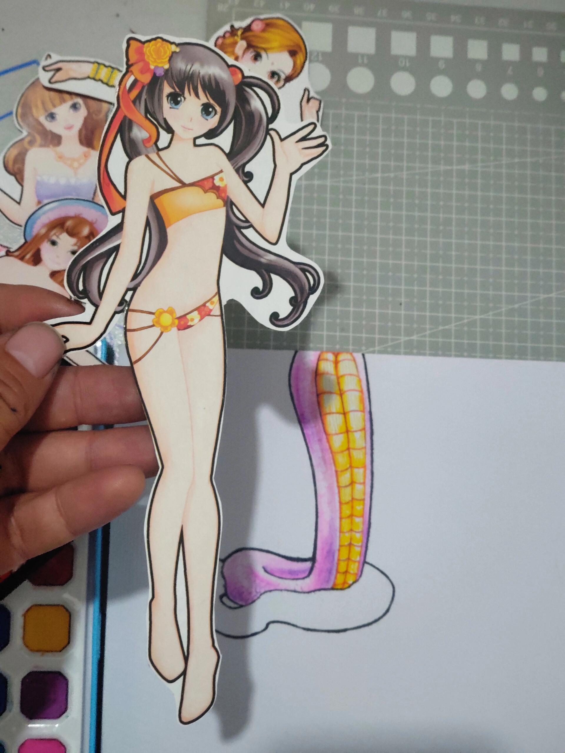 变成蛇女吧小公主们