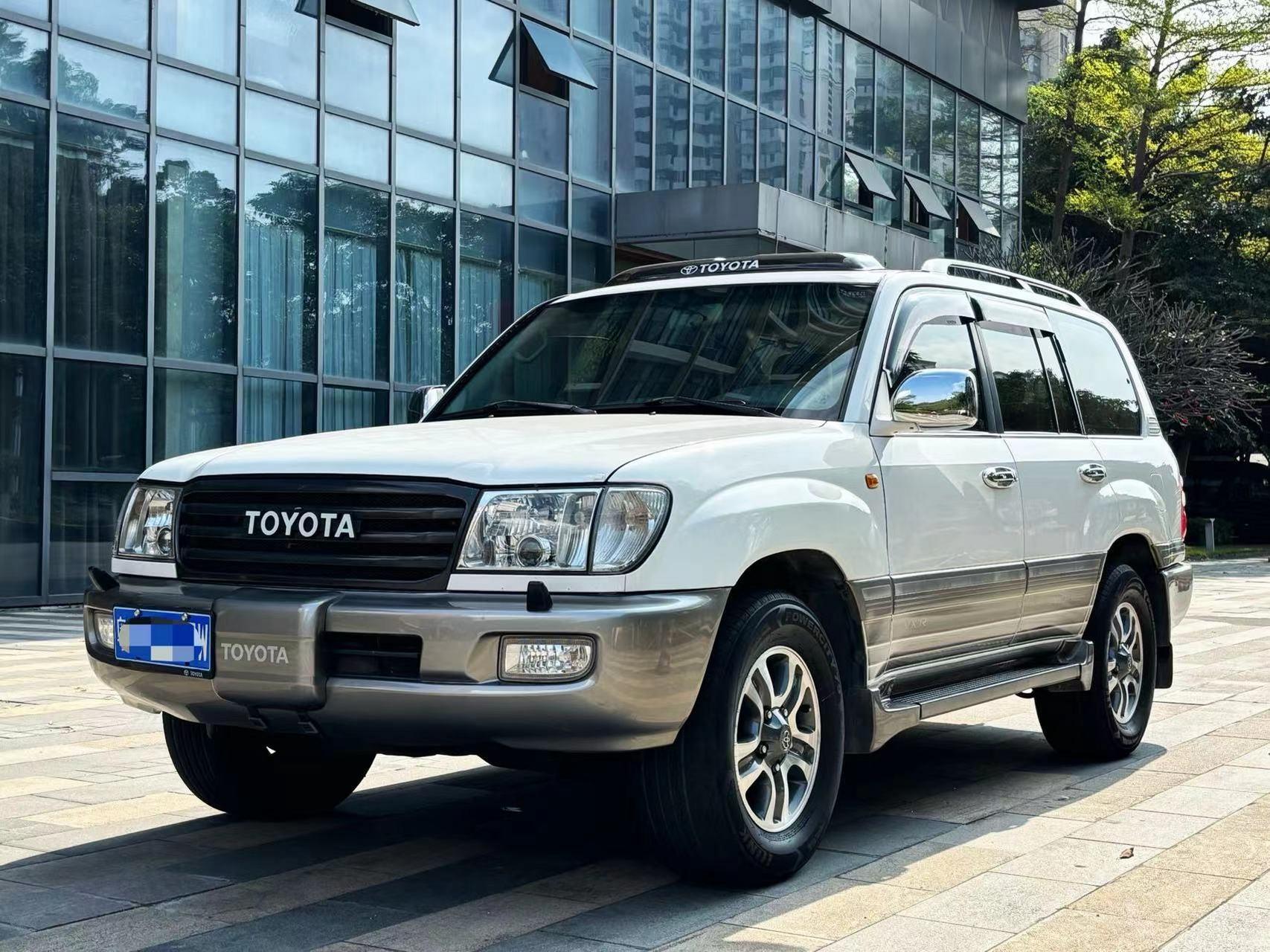 进口丰田lc100 4700陆地巡洋舰 5速蛇档全时四驱 v8 2uz 双油箱 冰箱