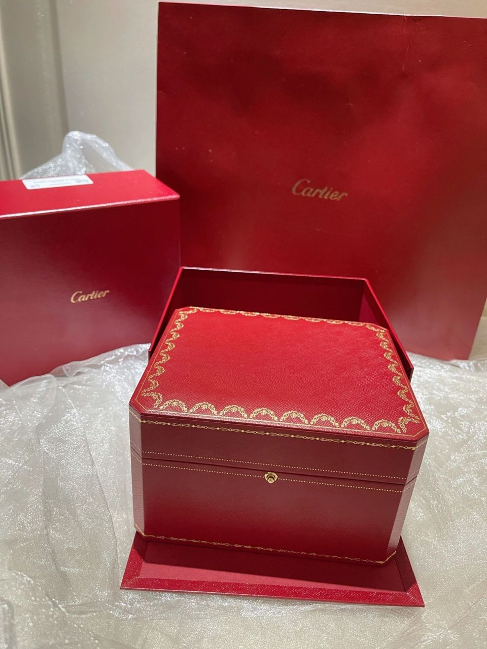 卡地亚蓝气球手表|新年礼物97 上海新世界城卡地亚85折!真香!