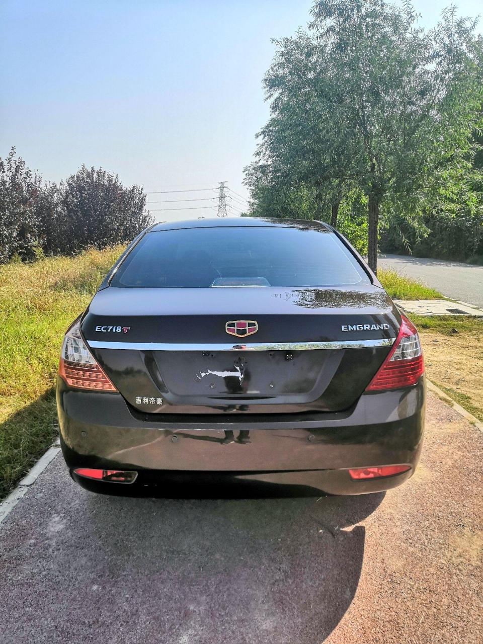 2013年帝豪ec718.1.8手动挡.10万km.私家车,放精品.1.