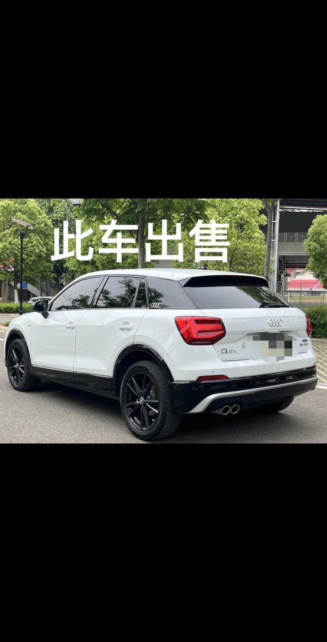 20年私家小姐姐一手奥迪q2l,全车原版原漆,安全行驶7万公里,自动天窗