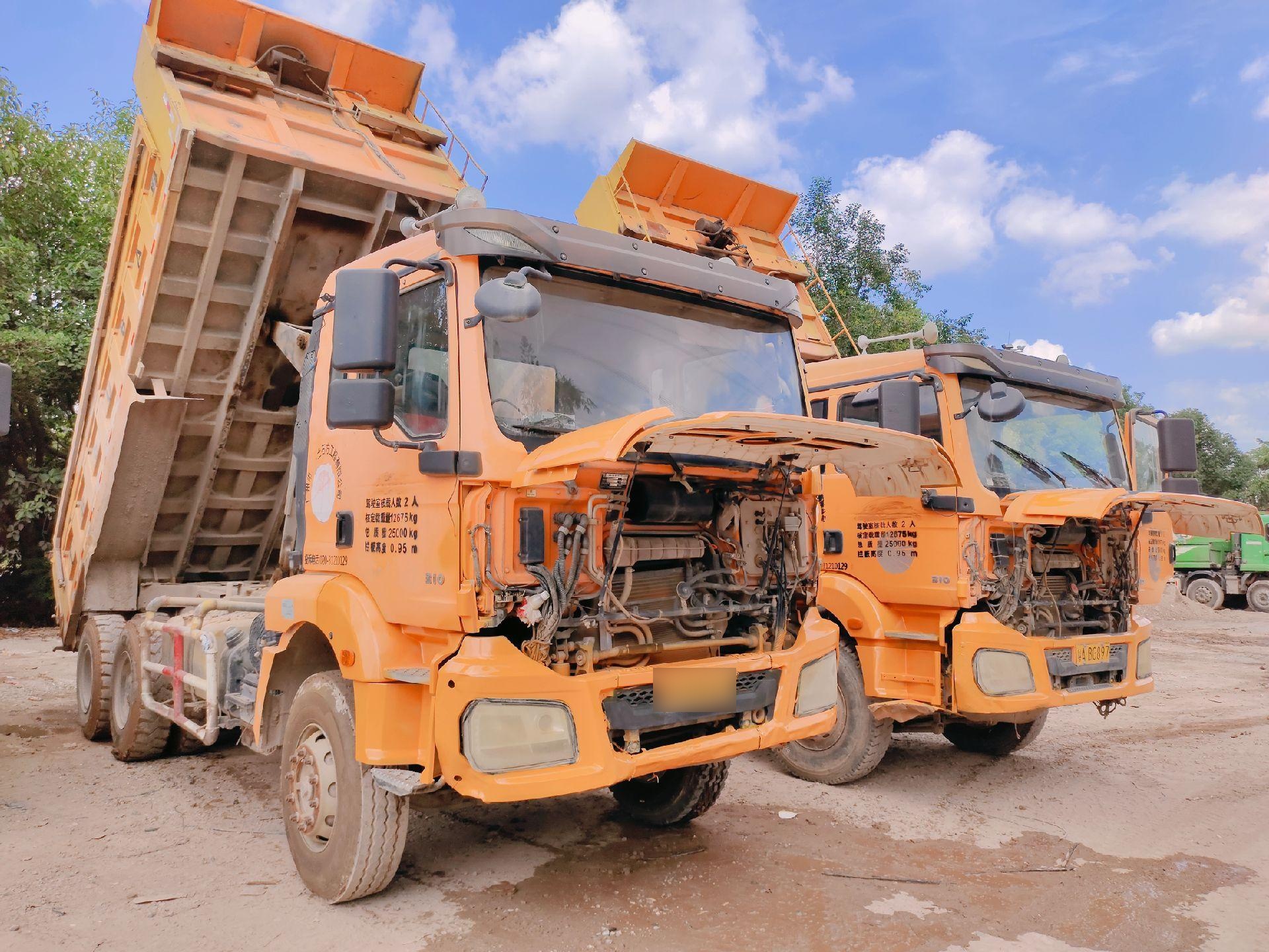 深圳泥头车,后八轮德龙自卸车二手出售,渣土车类别,已同步更新至最新