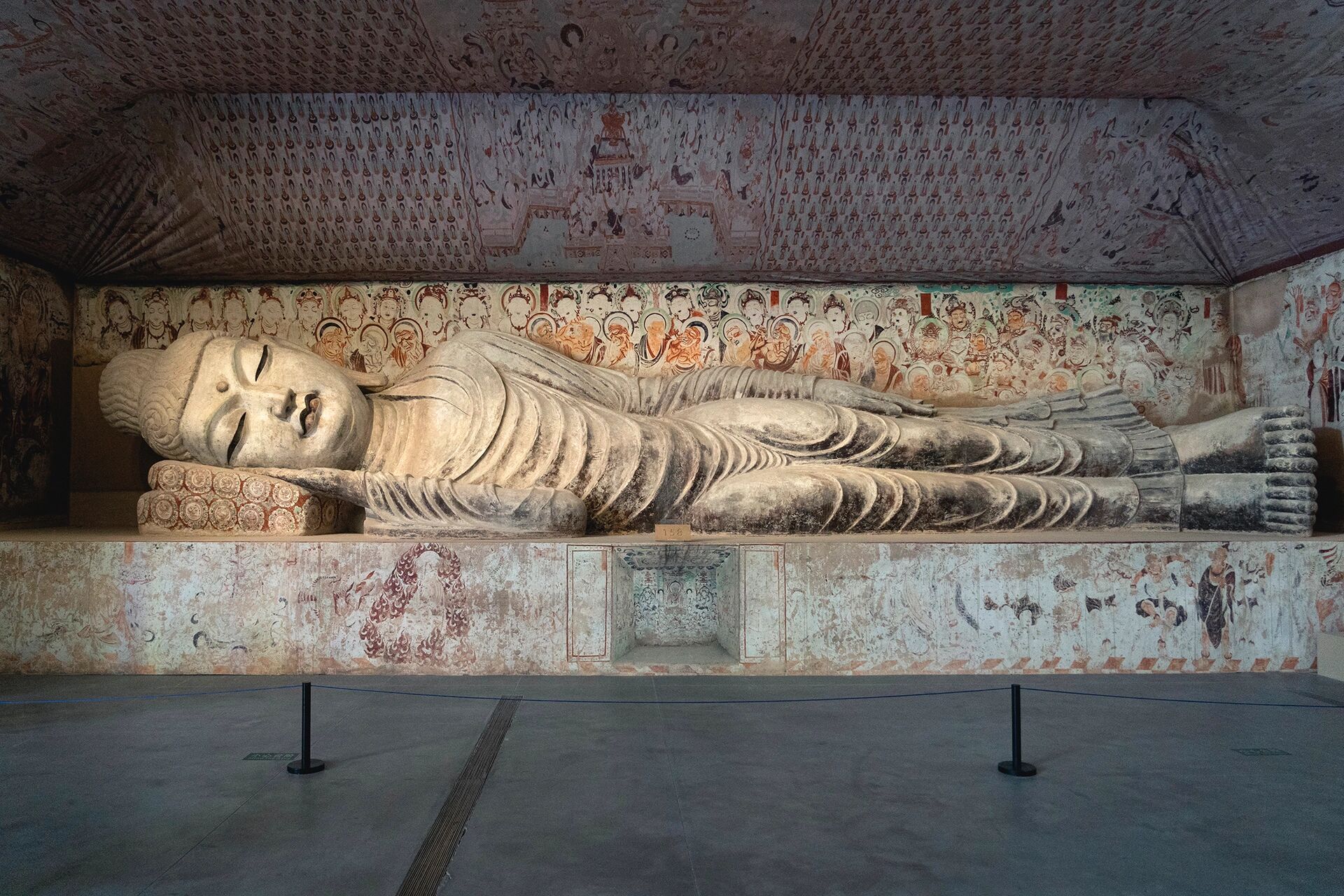 敦煌莫高窟最大的佛像图片