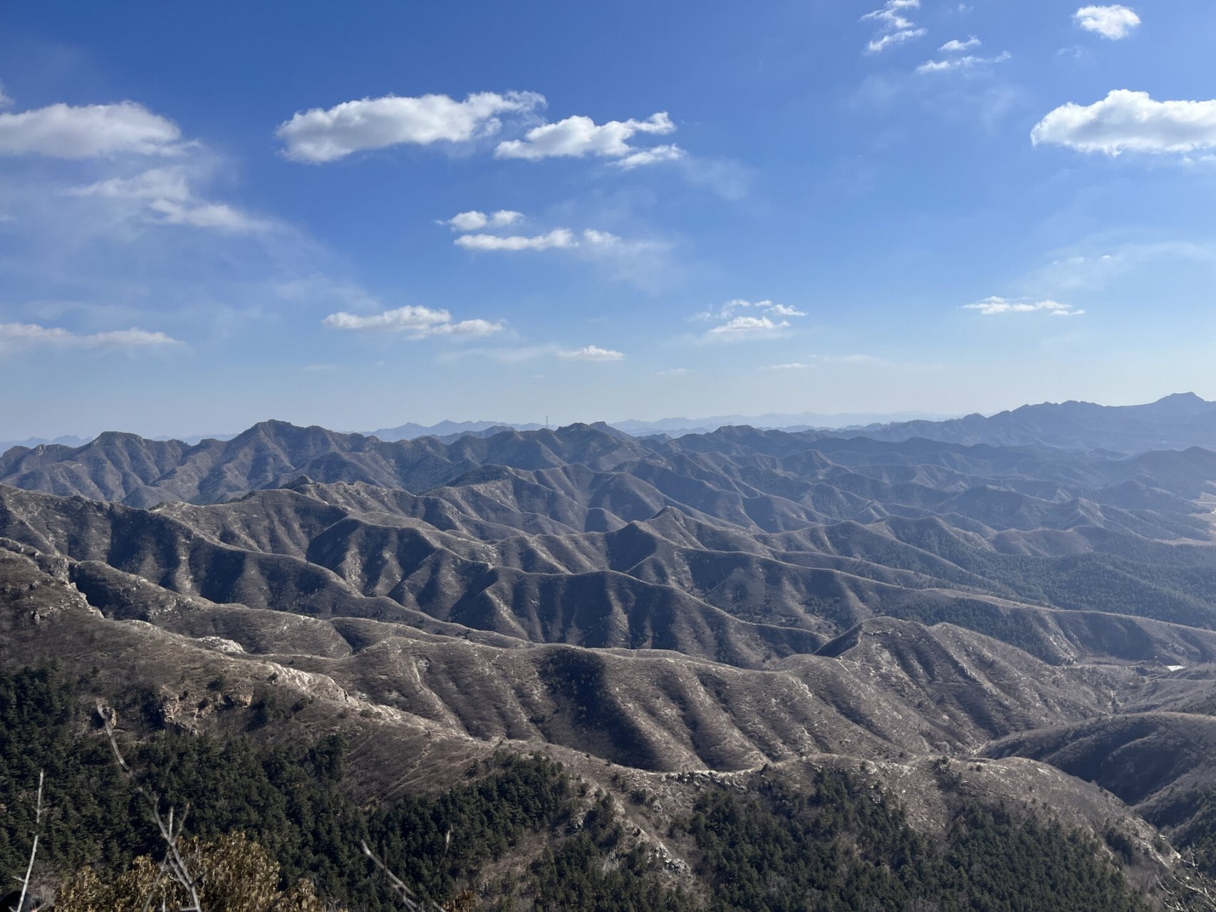 朝阳喀左龙凤山一日游 以为冬天爬山没什么可看的,这次还挺惊艳的