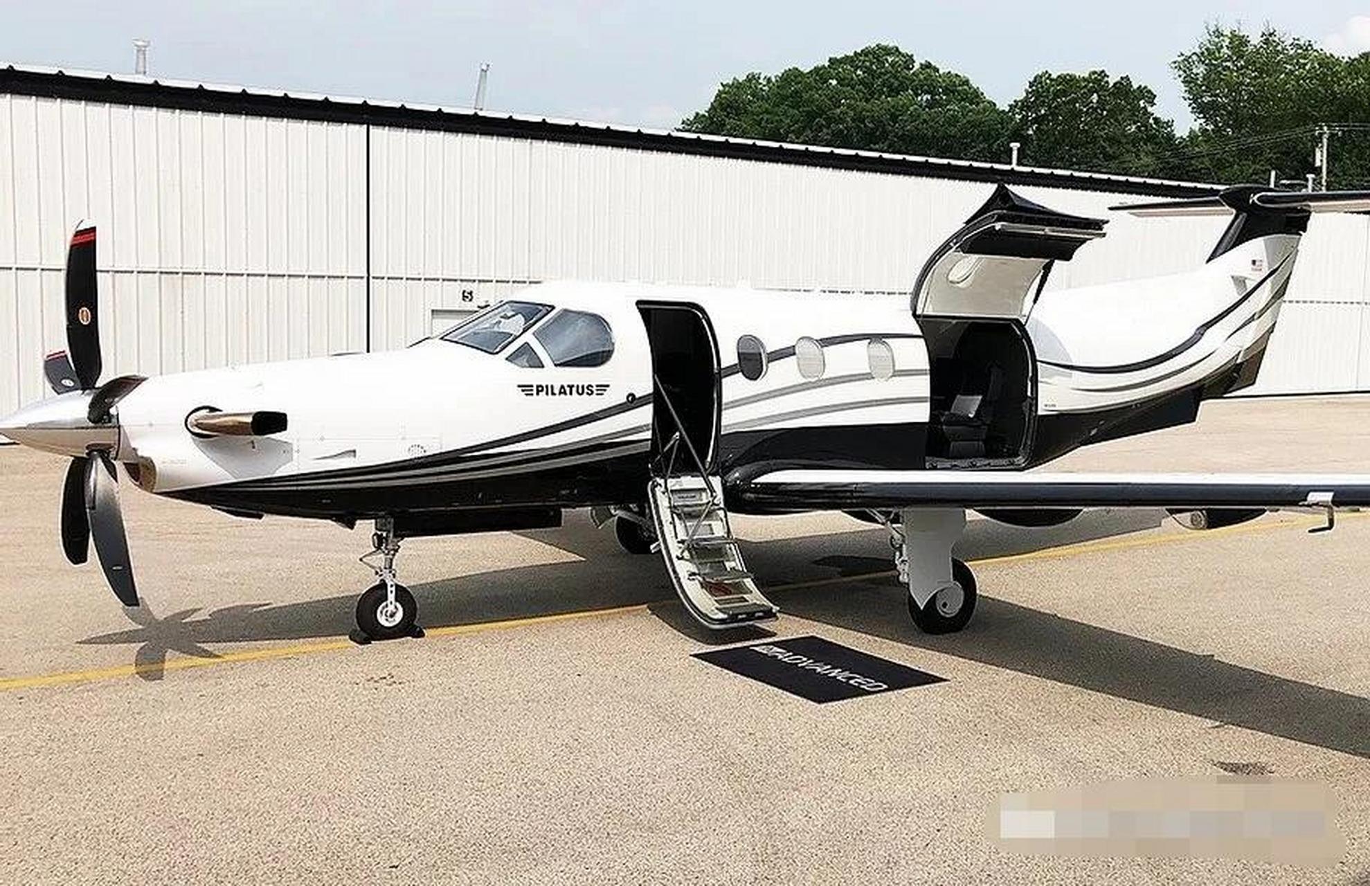 现有一架皮拉图斯pc-12ng飞机出售,客舱8座,出厂时间:2018年;总时间