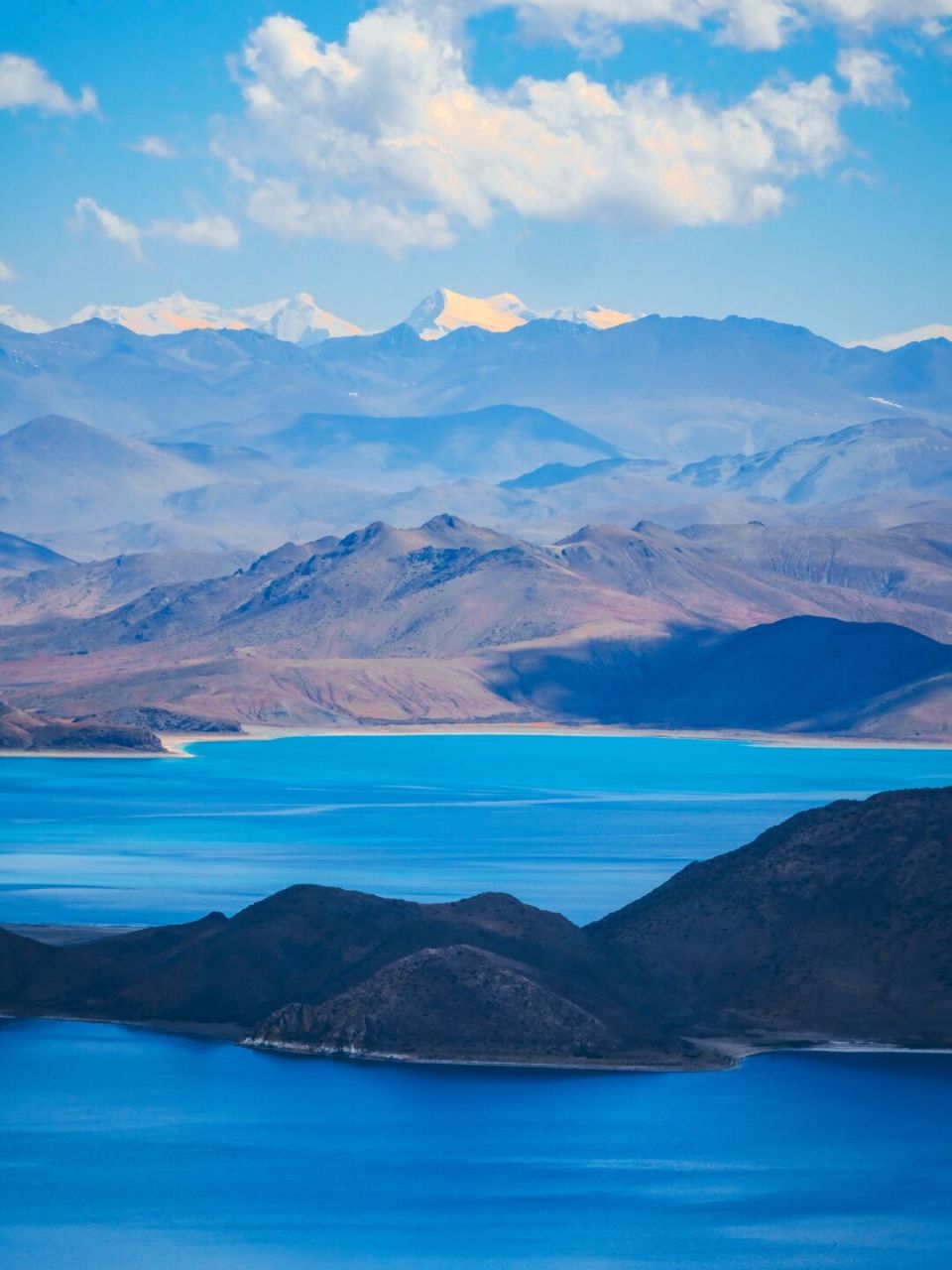 羊湖,然后… 98细心的你肯定已经知道羊卓雍措一日游经典的3个观景