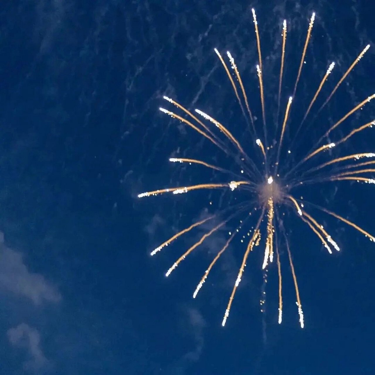 朋友圈背景图〗情绪是人类最美的意境