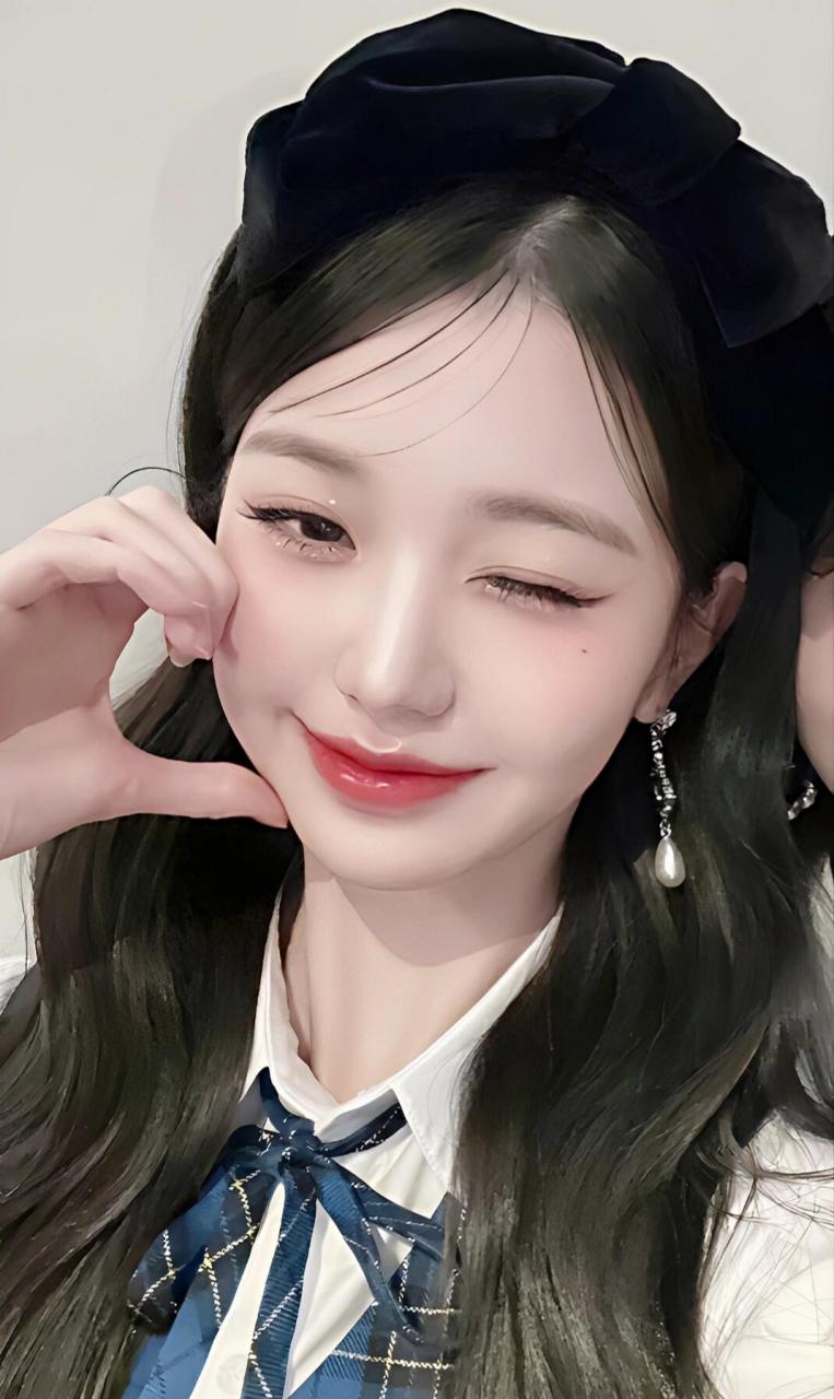 张元英高清美照😘 又是被小圆给美哭的一天😍