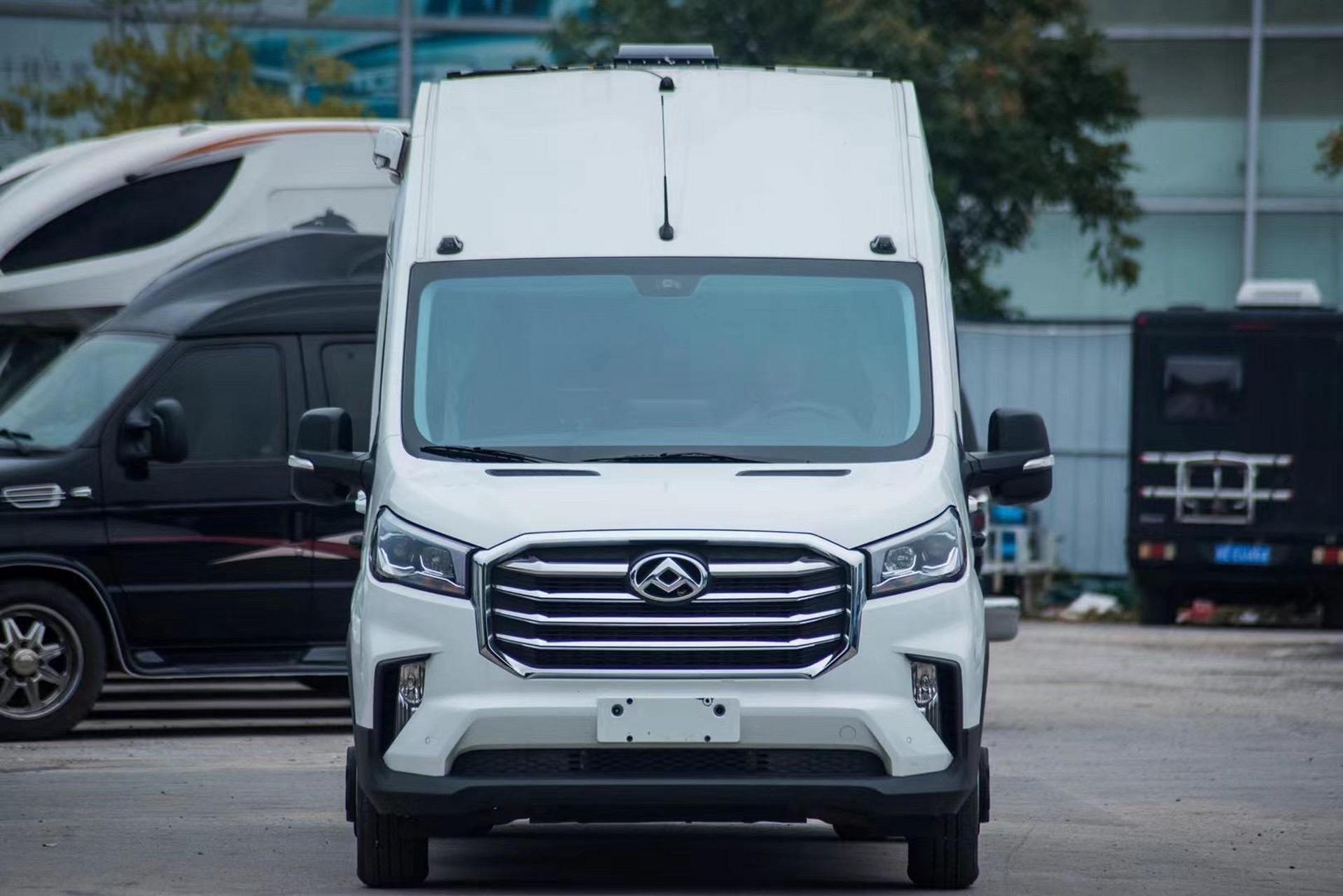 2021款大通v90b型房车加长轴超高顶后驱双胎 市场综合指导价:23万8 看