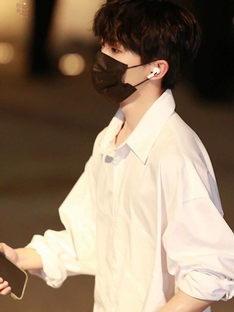 马嘉祺壁纸头像/背景图 简直就是漫画里走出来的美男子,帅到无法形容