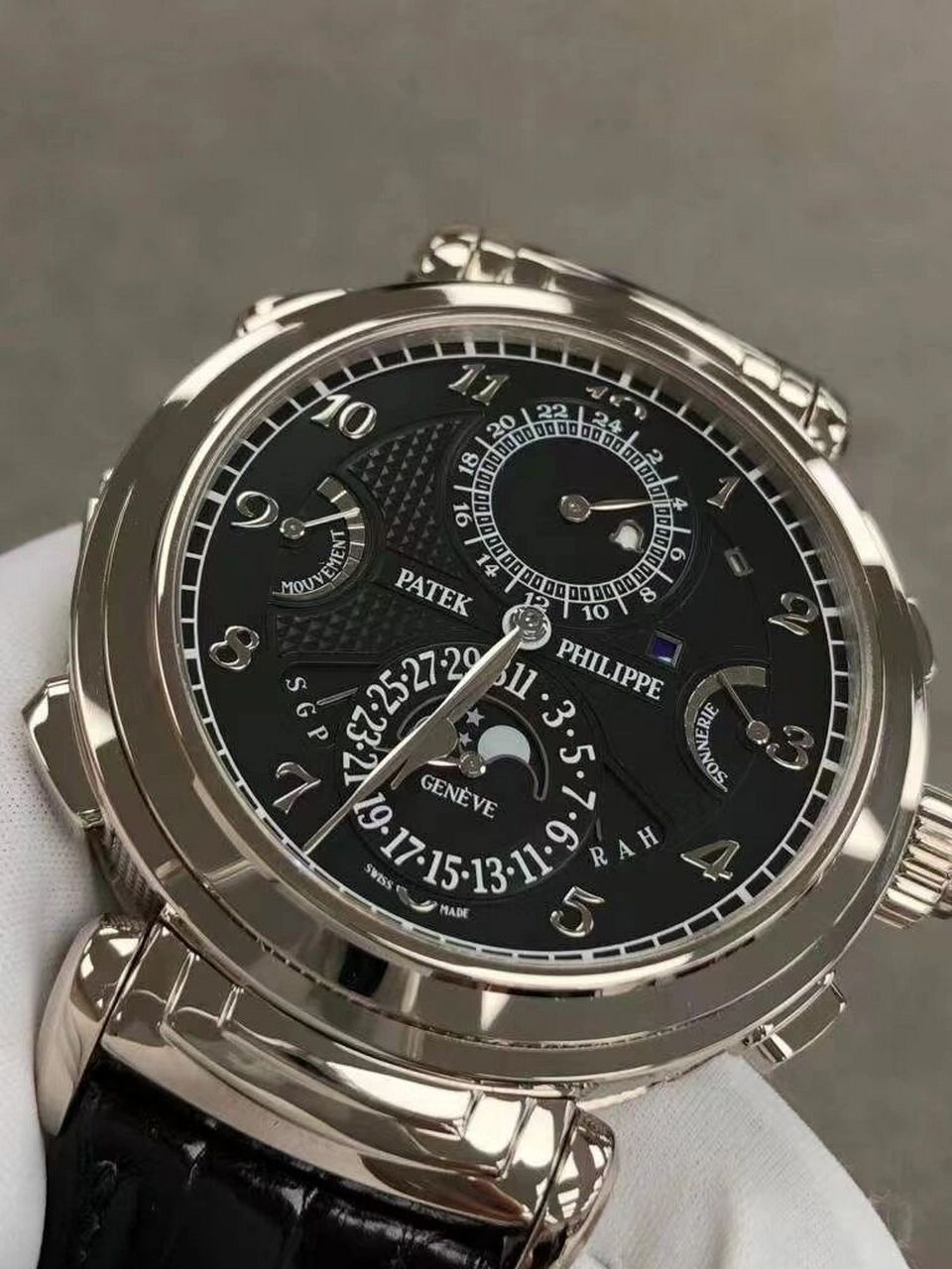 表中王者95百达翡丽6300g男士腕表 百达翡丽超级复杂功能时计系列