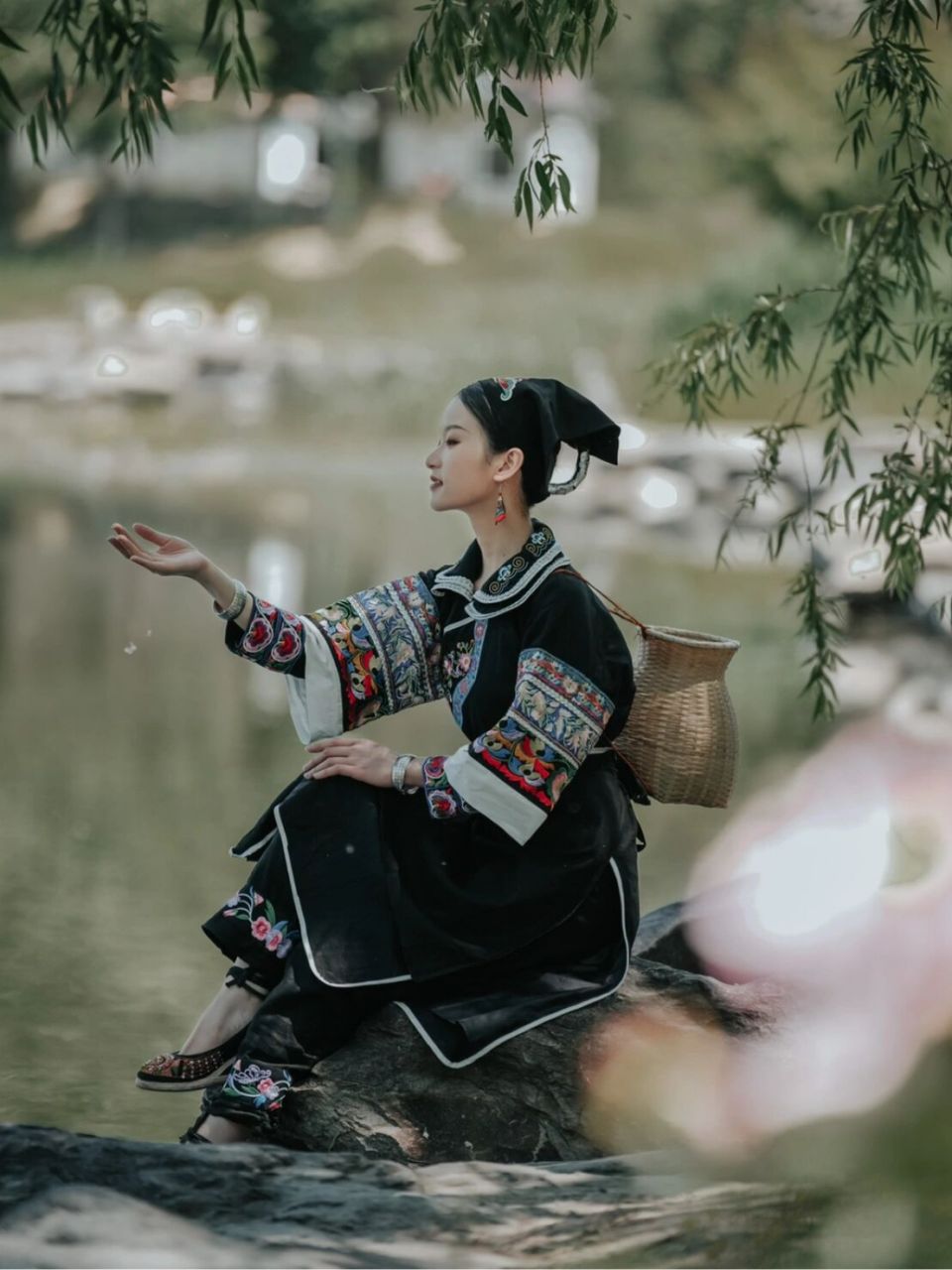 56个民族服饰写真|穿青人|神秘的民族 穿青人早期叫"里民子",也叫"羡