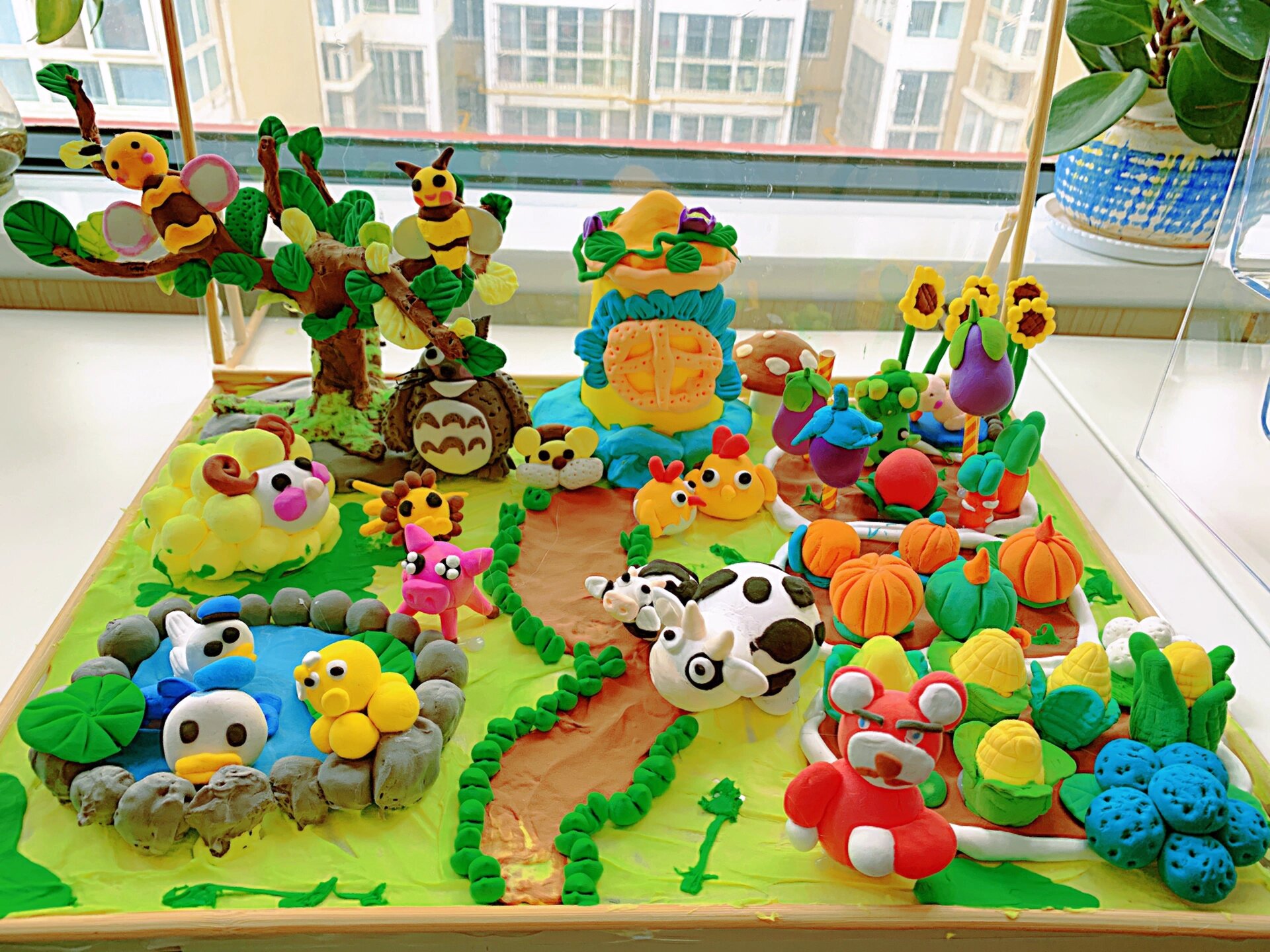 幼儿园手工泡泡泥制作——《开心农场》