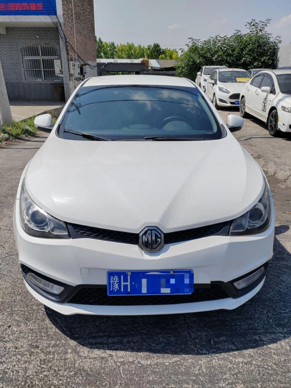 到店13年名爵mg5,漂亮的两厢车,上汽通用1.