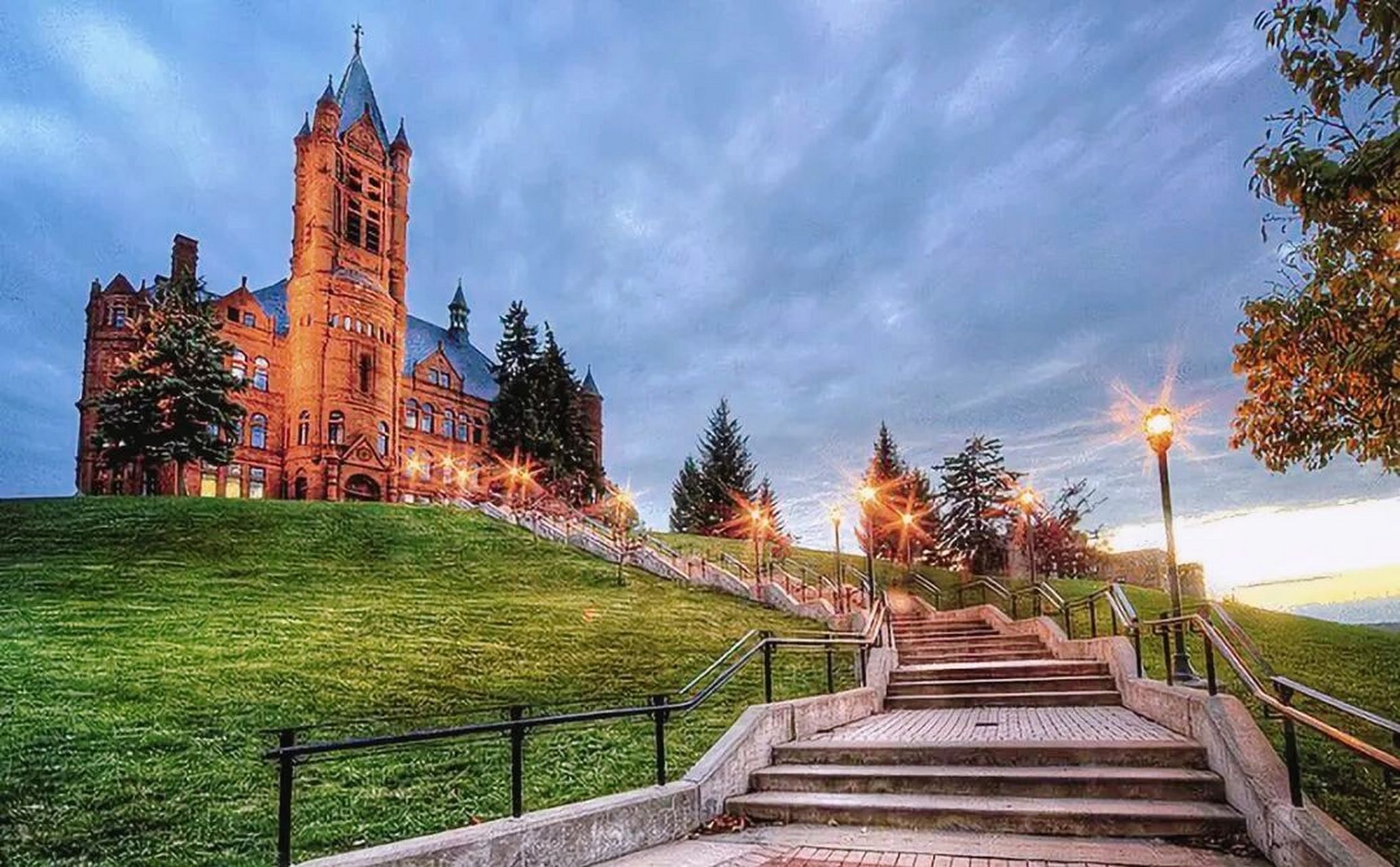 美国大学介绍:雪城大学!