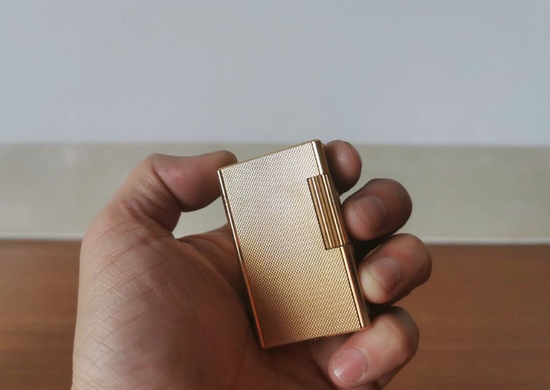 st.dupont都彭充气打火机 .