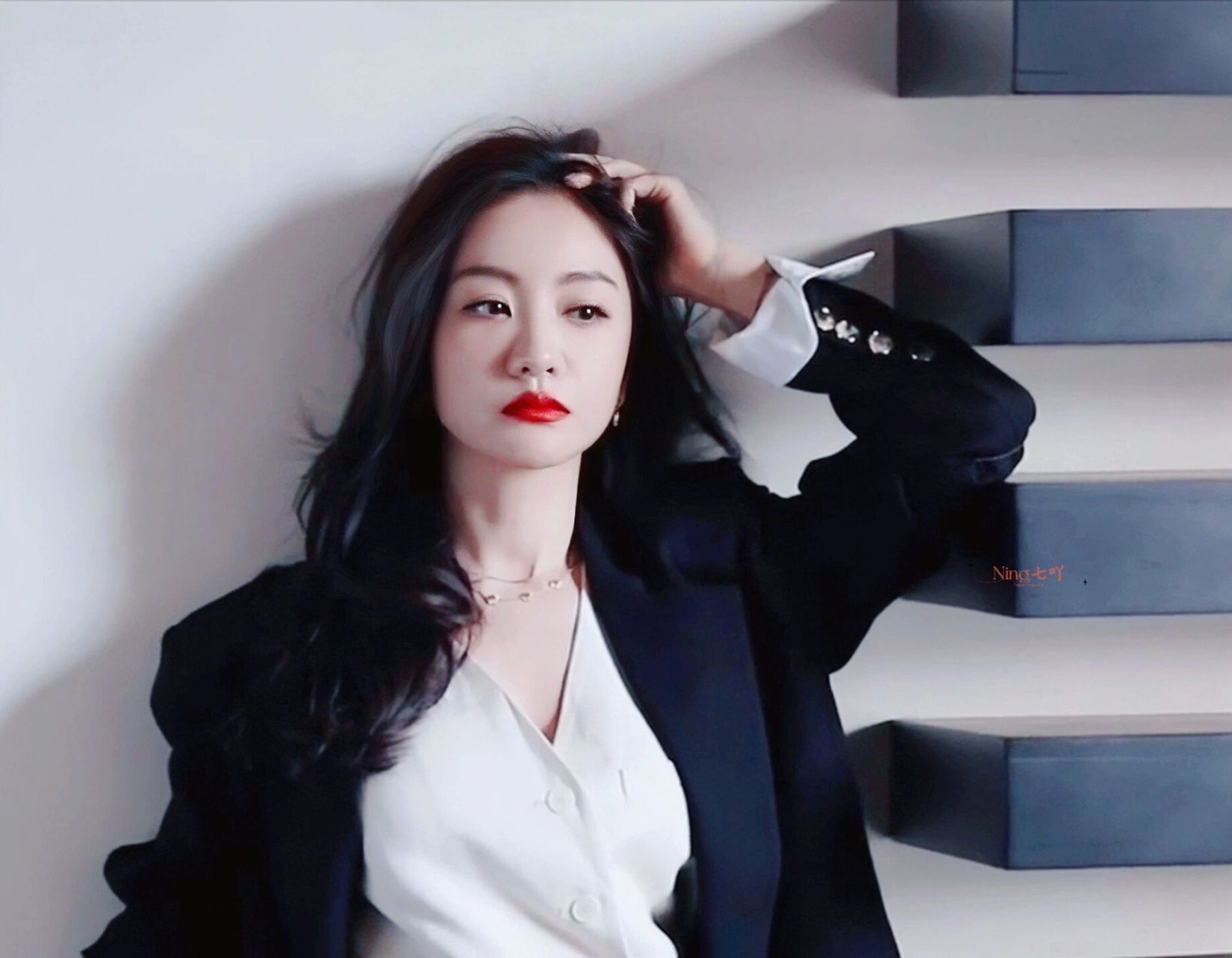 杨蓉超酷的照片78 676767又酷又飒的蓉姐照片分享(截图自修)