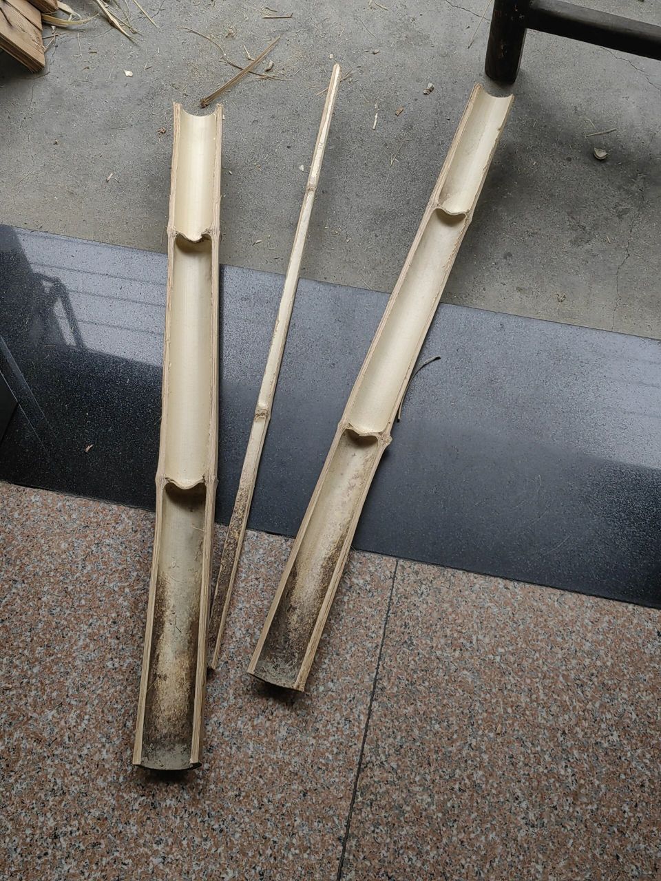 纯手工制作蚕茧丝撑竹弓 简易三层架子 中国农民血脉中的记忆会在30岁