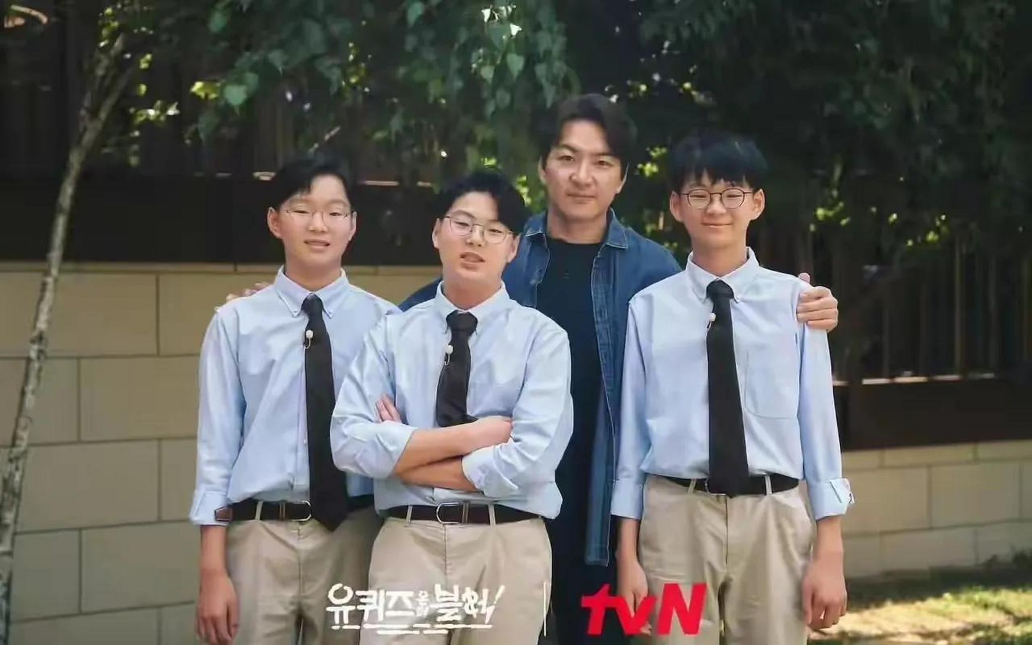 韩国这三胞胎站在一起,分得清谁是老大,老二,老三吗
