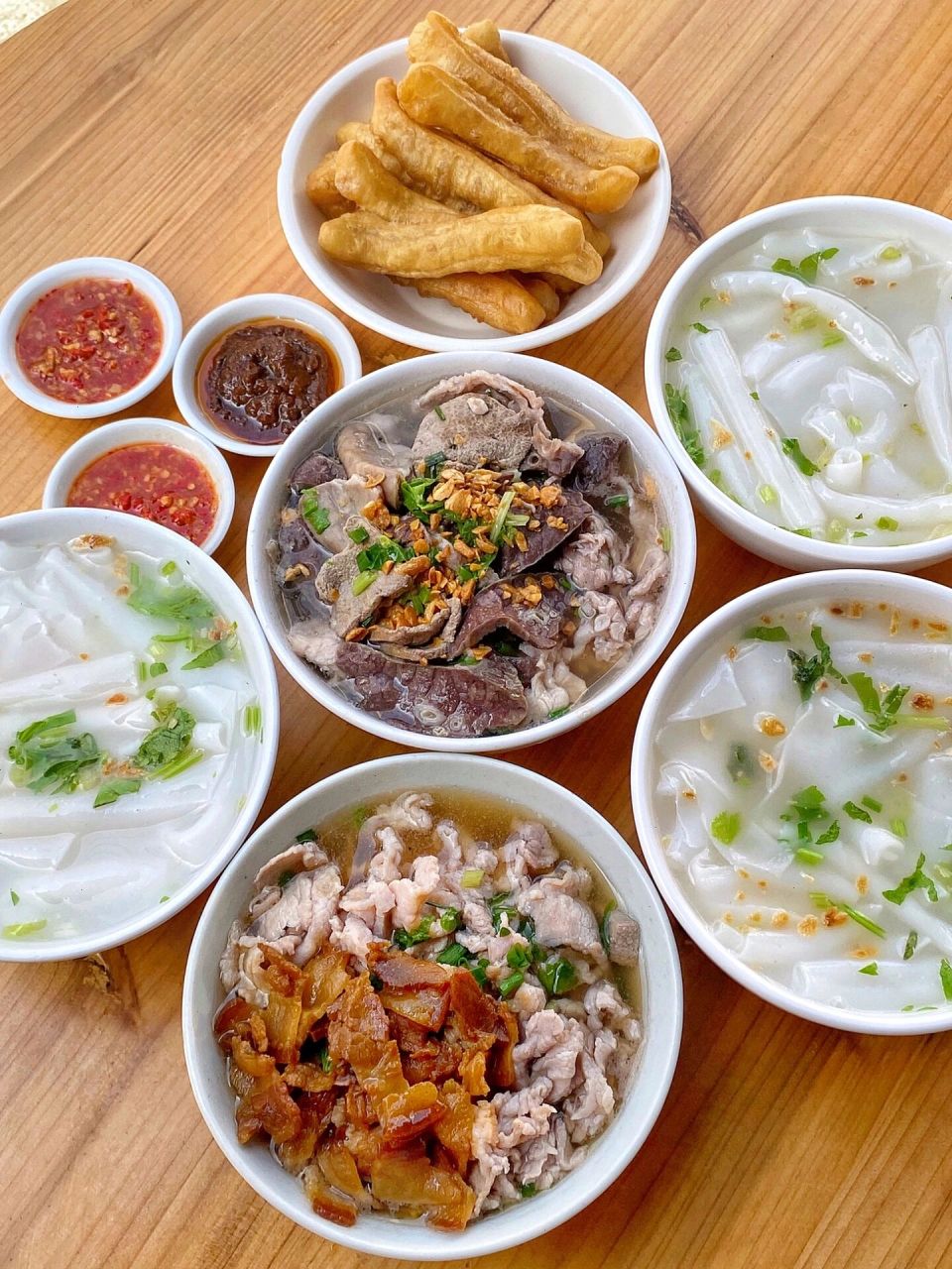 不过我吃比较多的 是果陇粿汁!米浆水 滑滑粿汁皮! 好嫩好鲜的猪! !