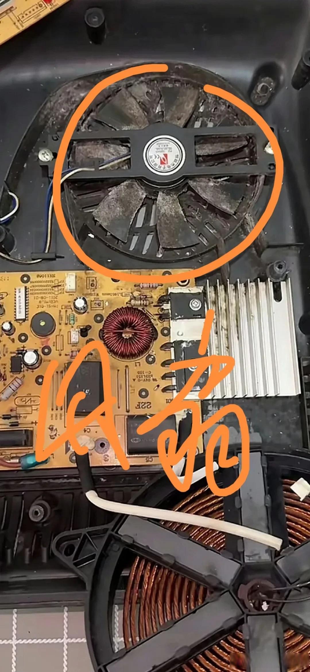 或功能异常,请清除显示面板背面的灰尘及油腻并更换生锈的触摸弹簧;(3