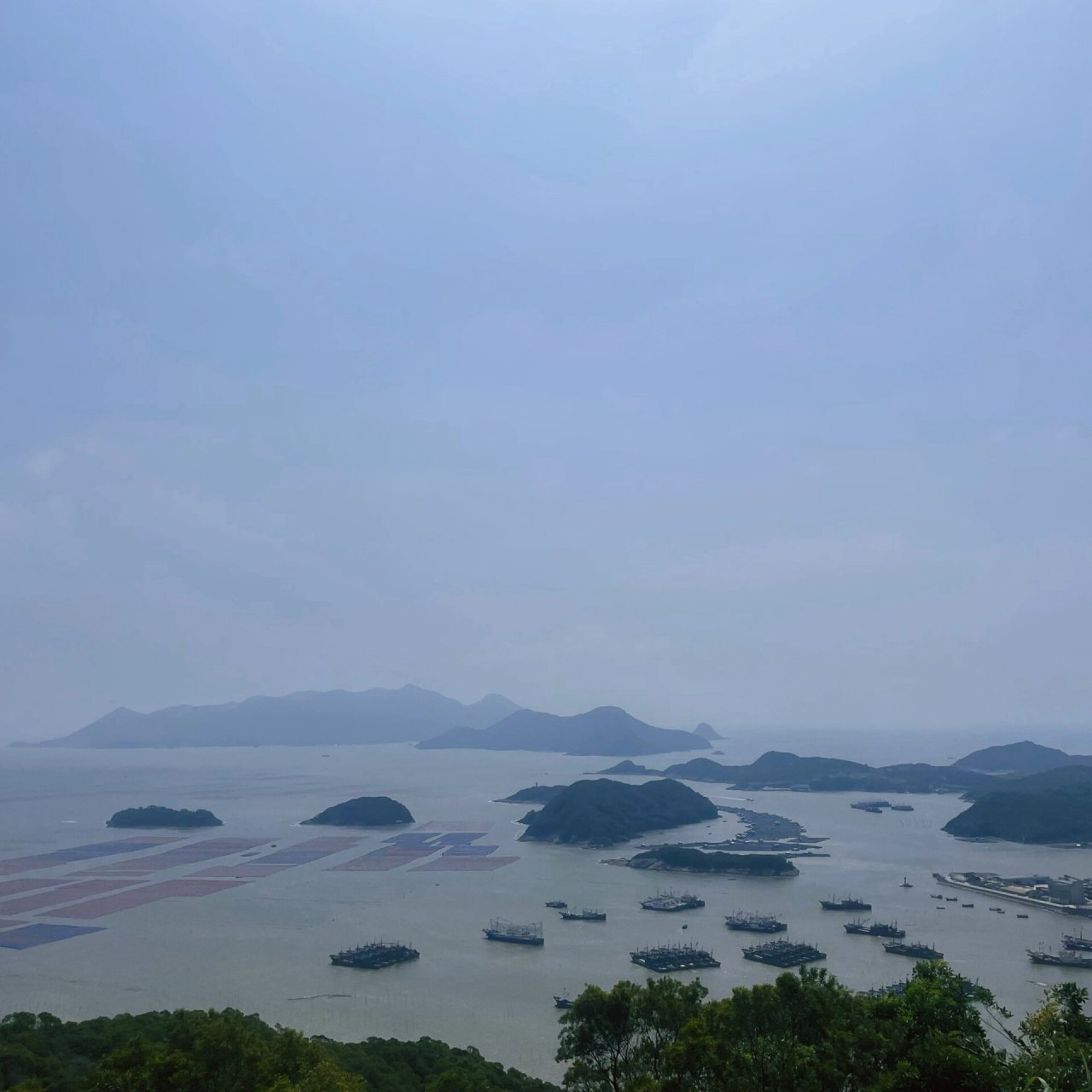 观日地标—花竹 花竹村位于三沙镇,霞浦县的最东端.