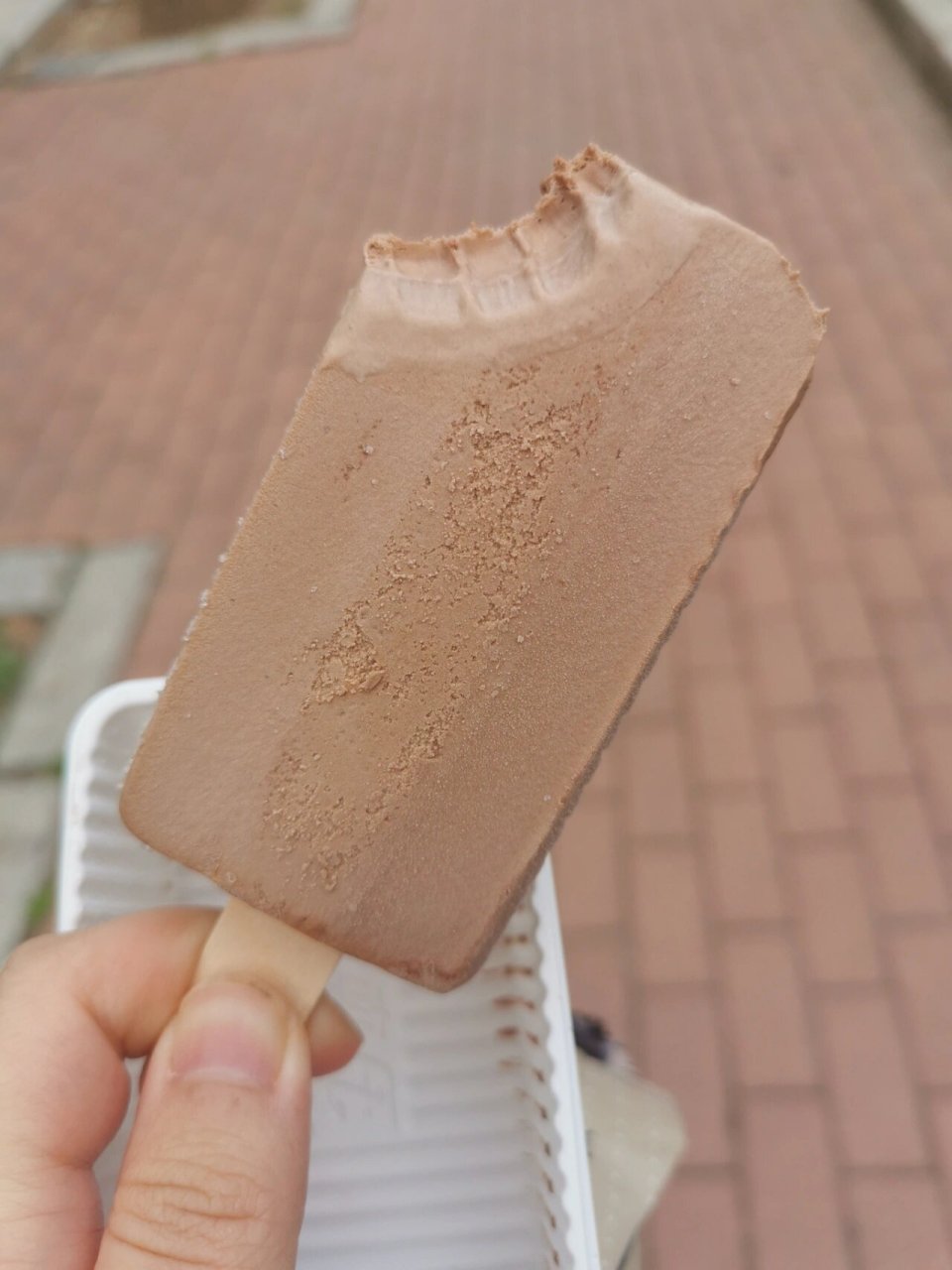 德氏大奶砖🍫|冰淇淋测评 本人第一次吃德氏奶砖,对它心理预期还是