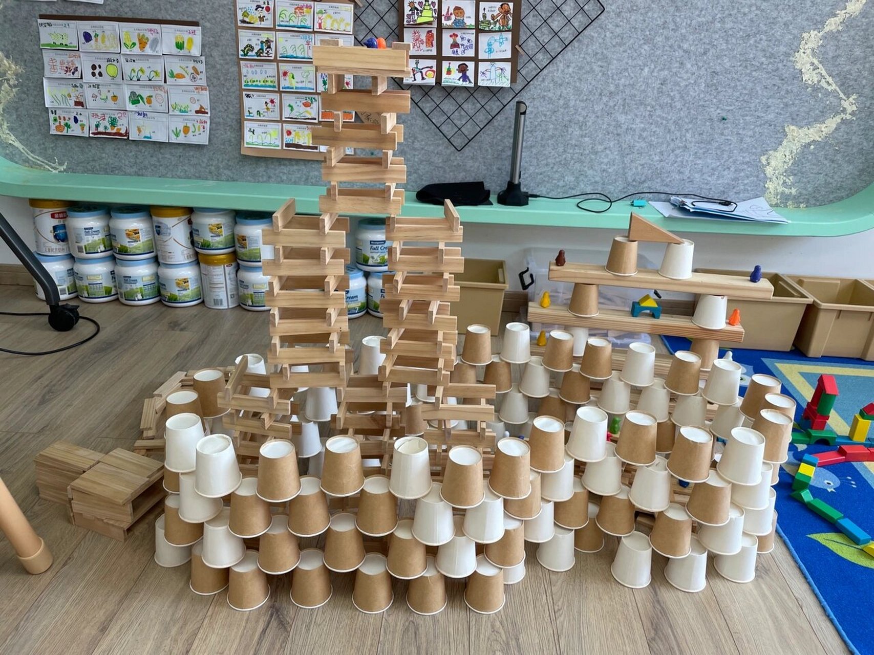 幼儿园建构卡普勒积木 不得不说大班的小朋友真的有点东西!